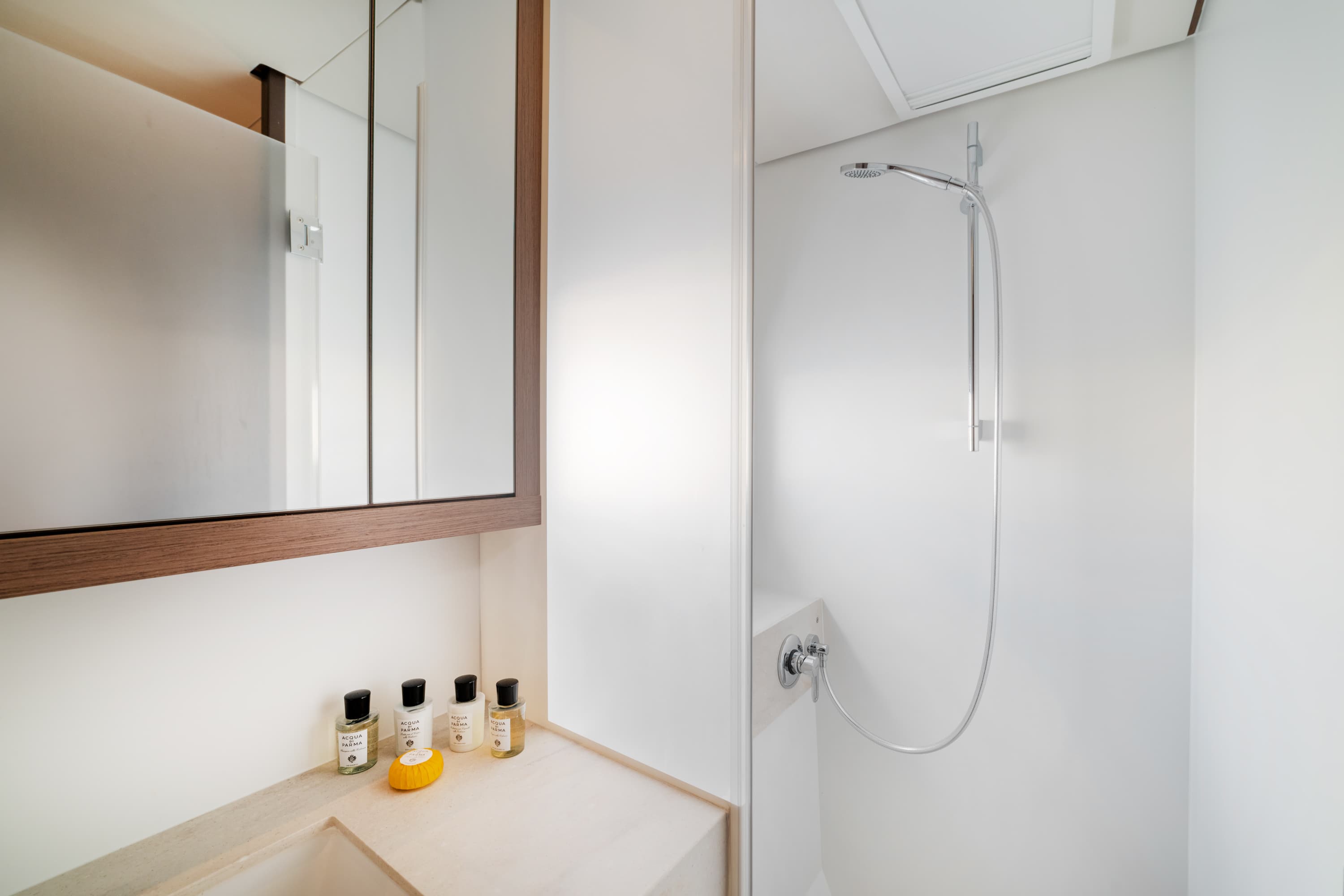 Lagoon 55 - photo 18