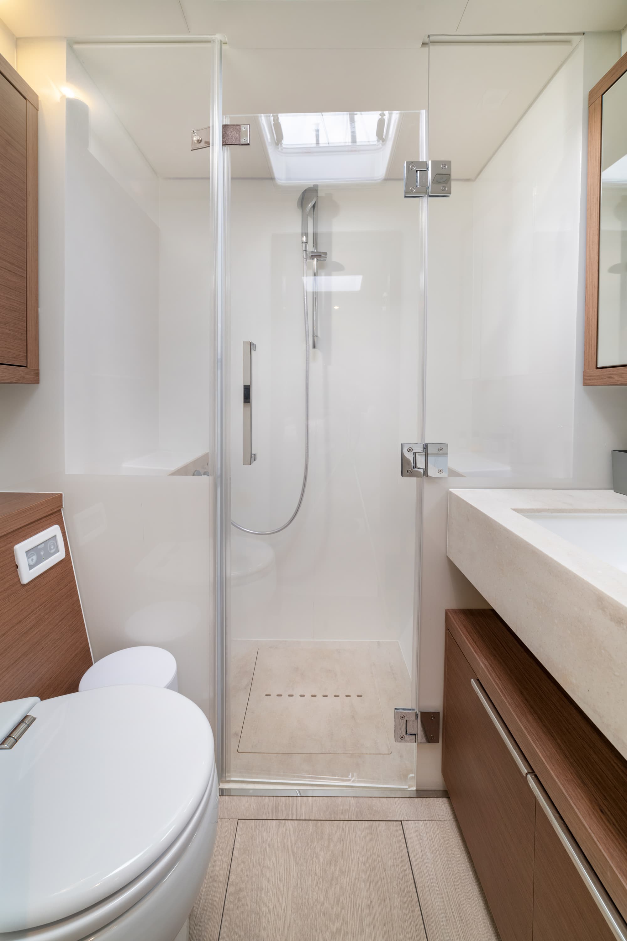 Lagoon 55 - photo 40