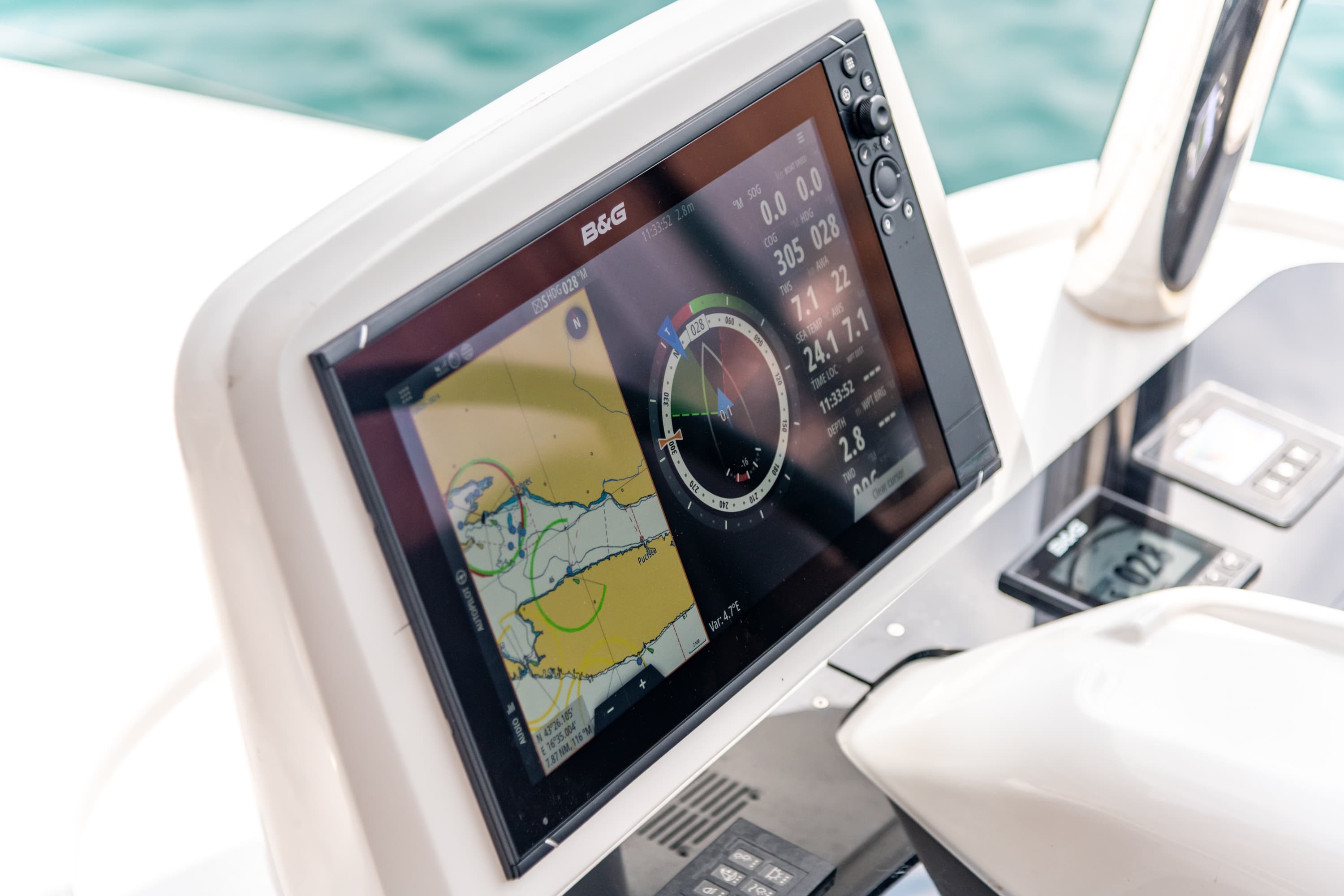 Lagoon 55 - photo 30