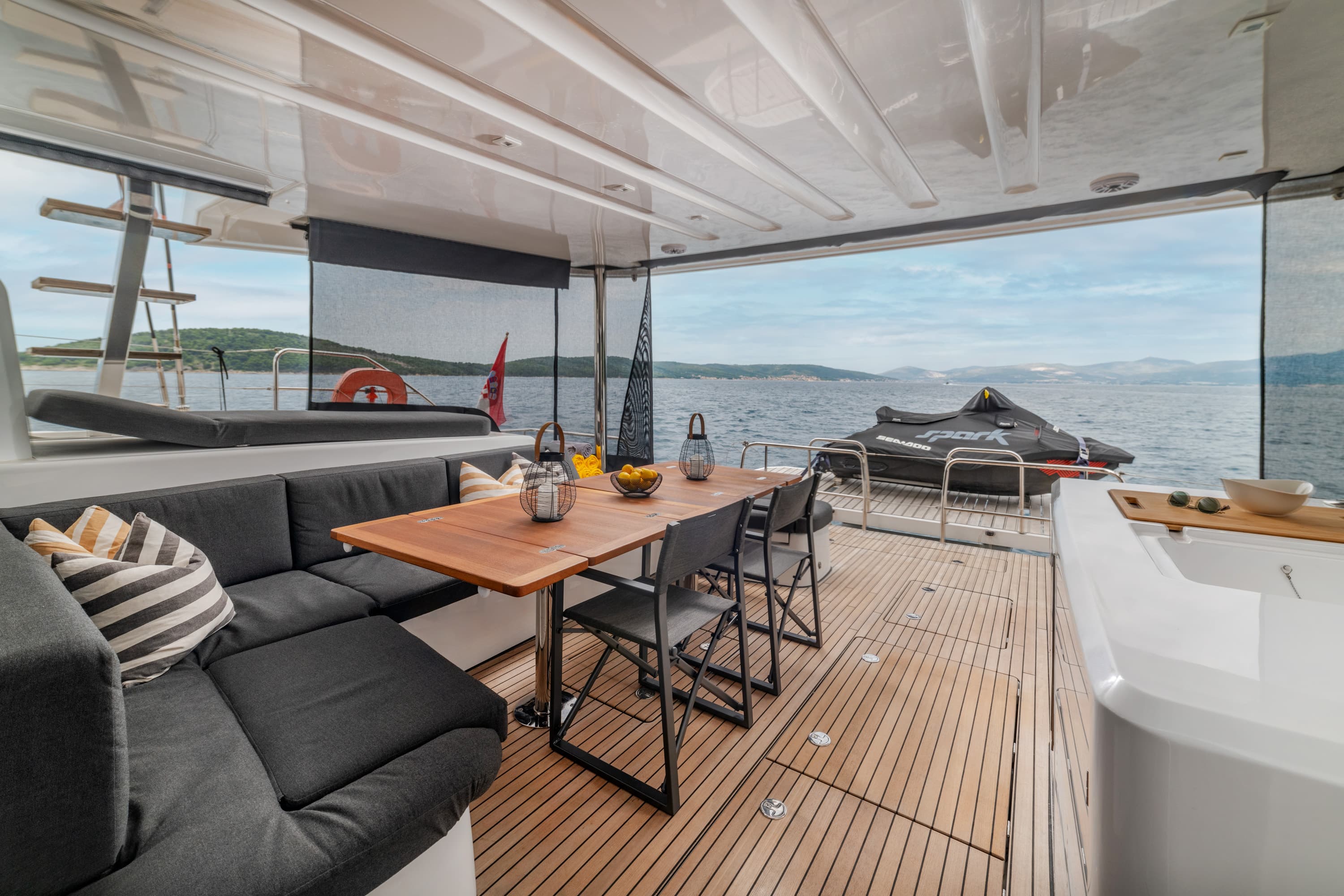 Lagoon 55 - photo 51