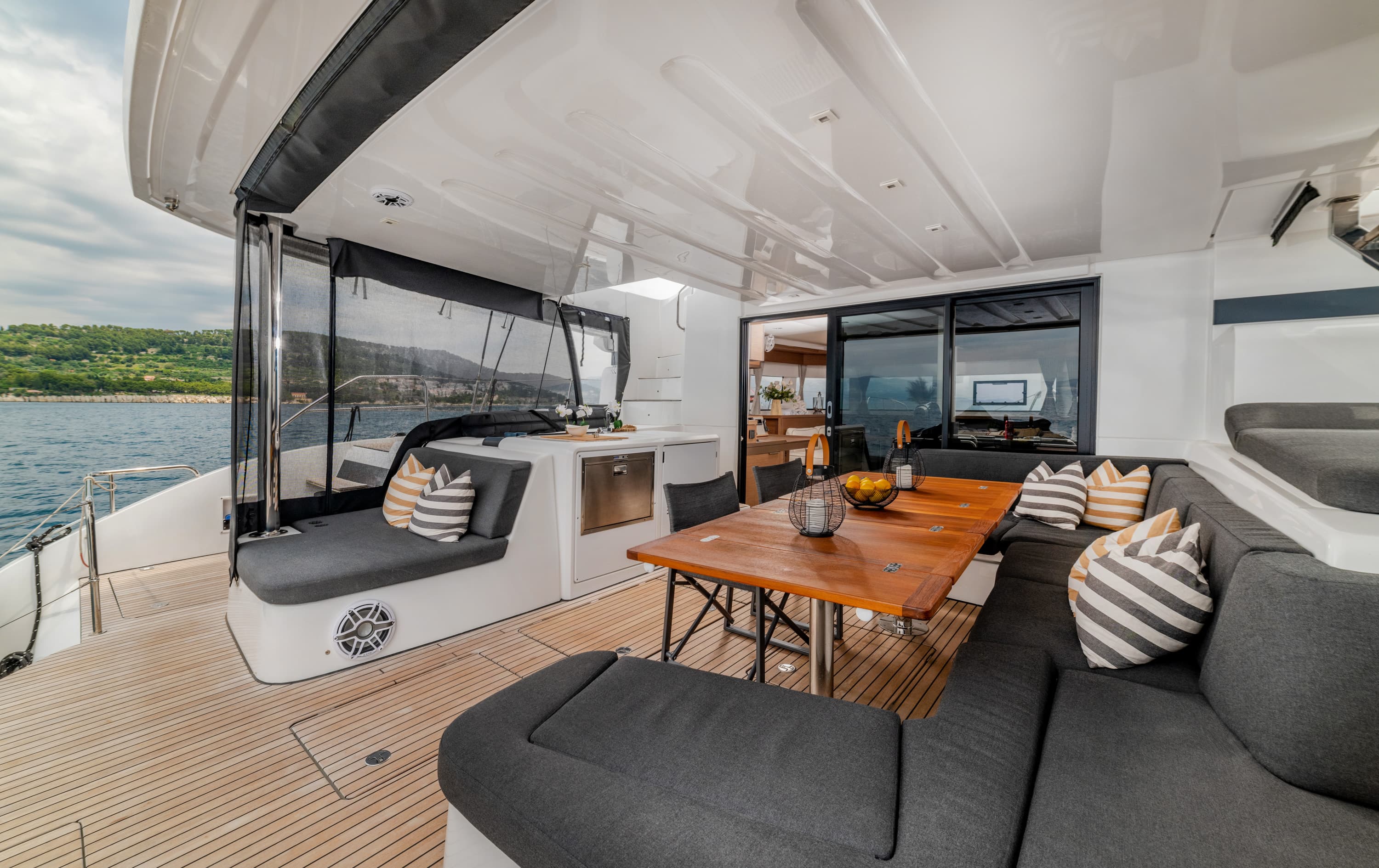 Lagoon 55 - photo 22