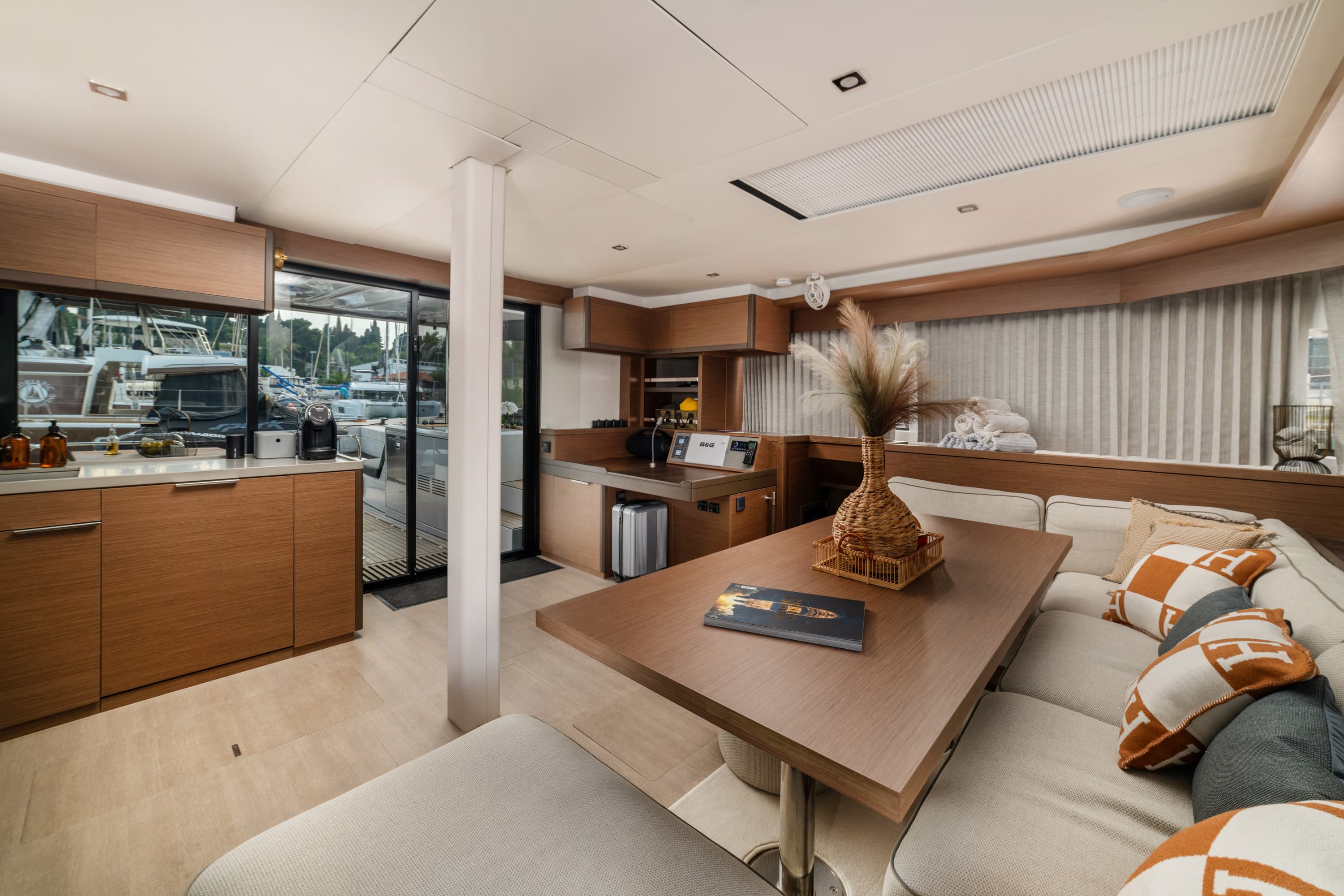 Lagoon 55 - photo 37