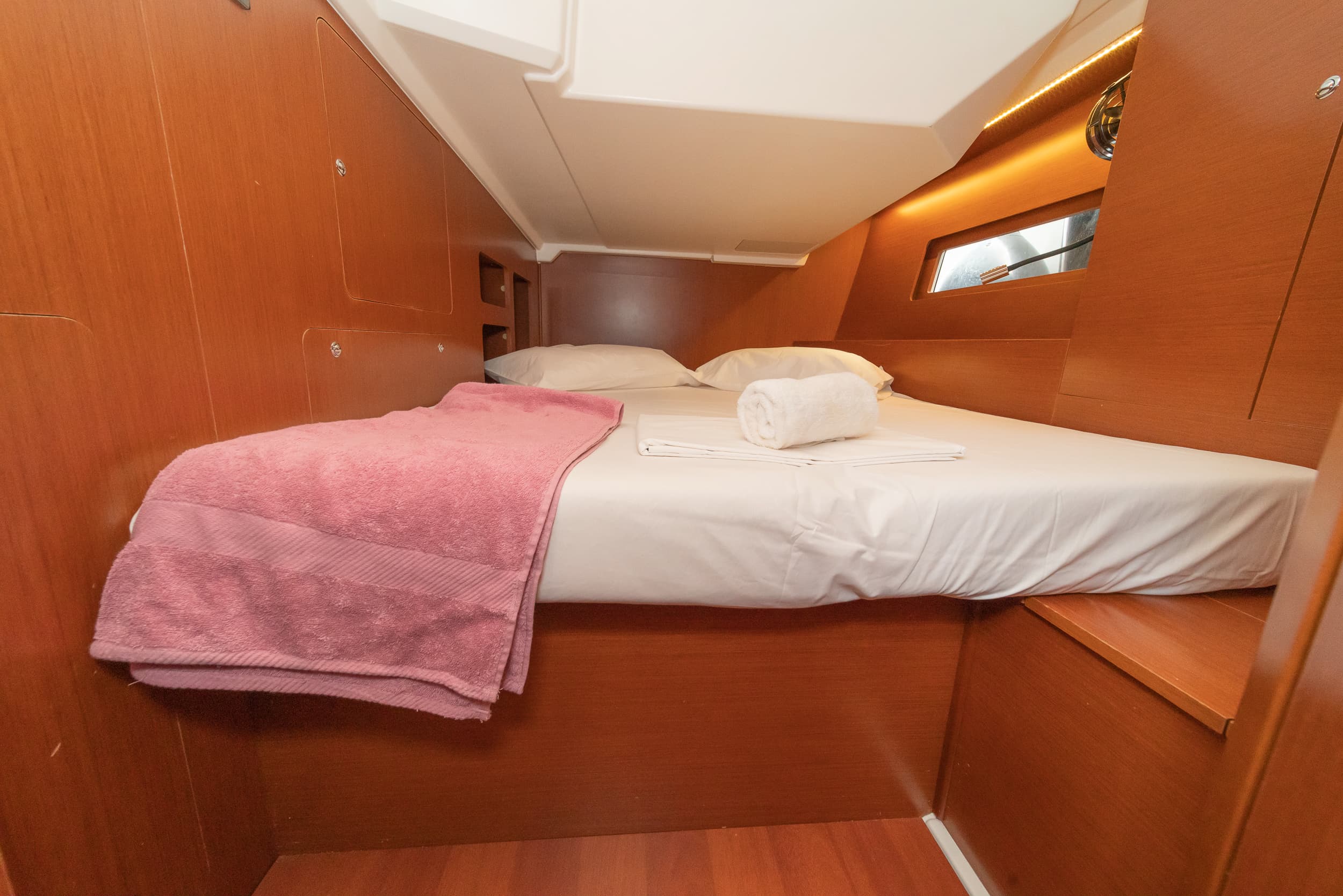 Oceanis 46.1 - photo 12