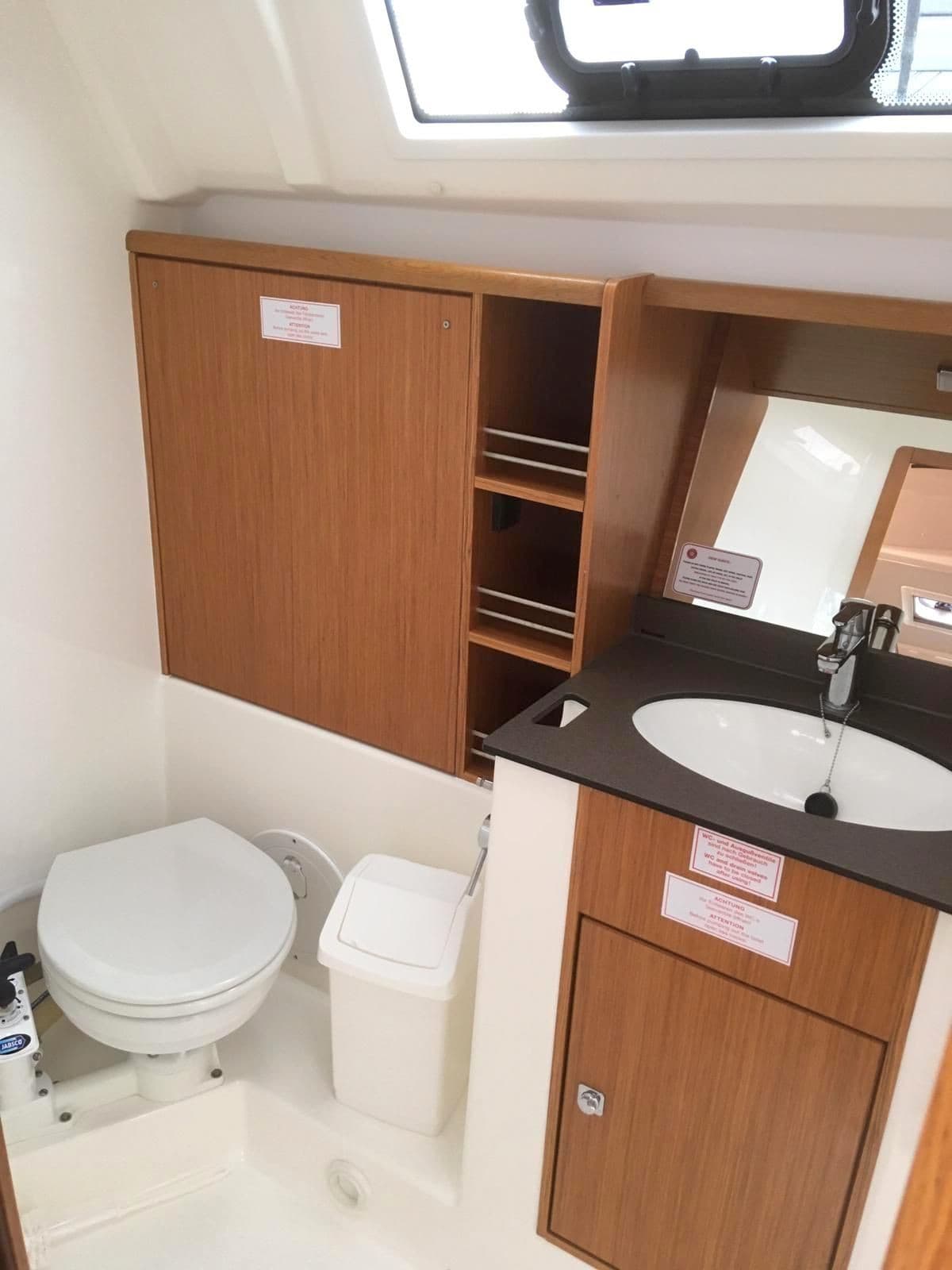 Bavaria Cruiser 41 - photo 12