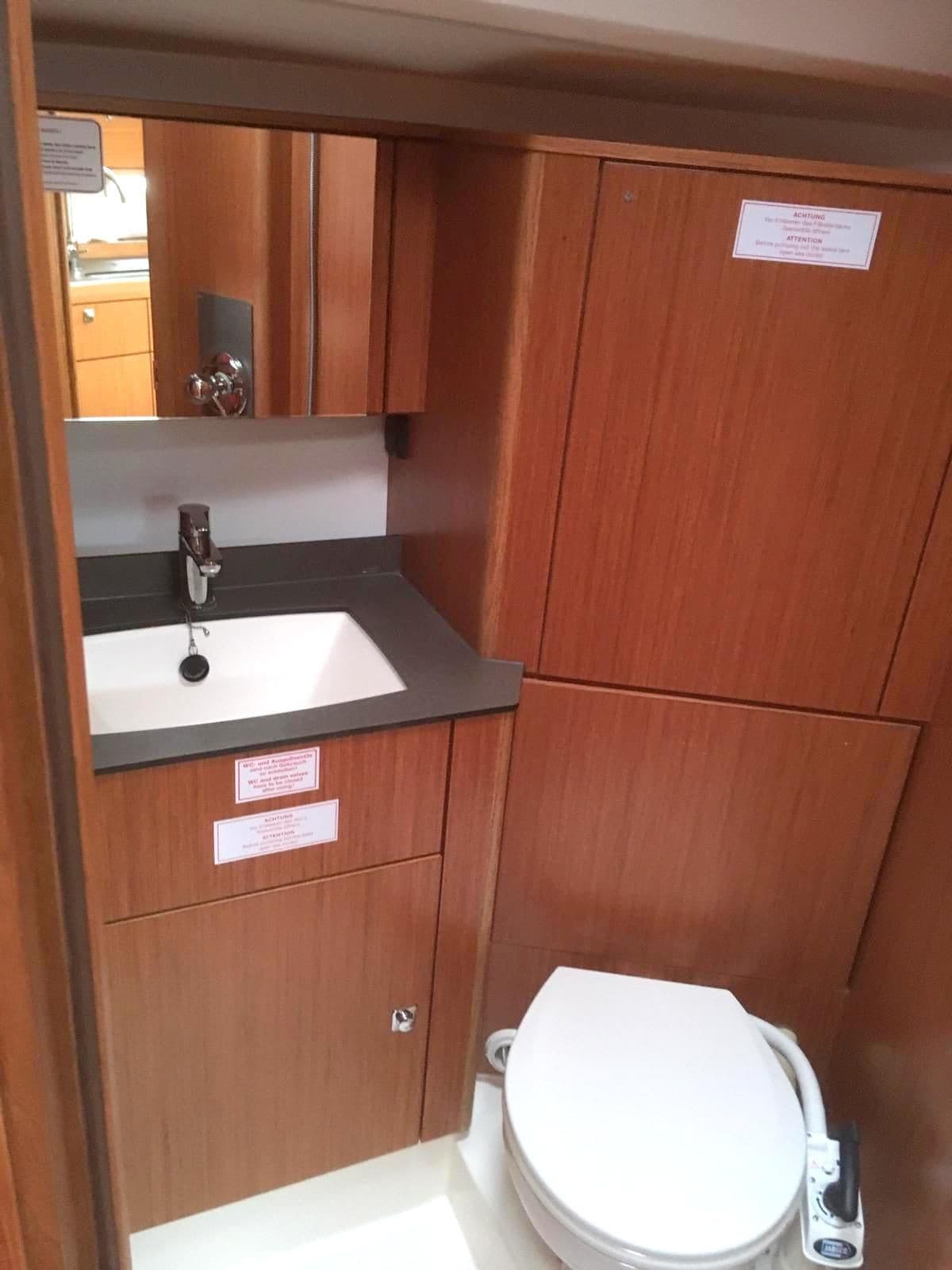 Bavaria Cruiser 41 - photo 17