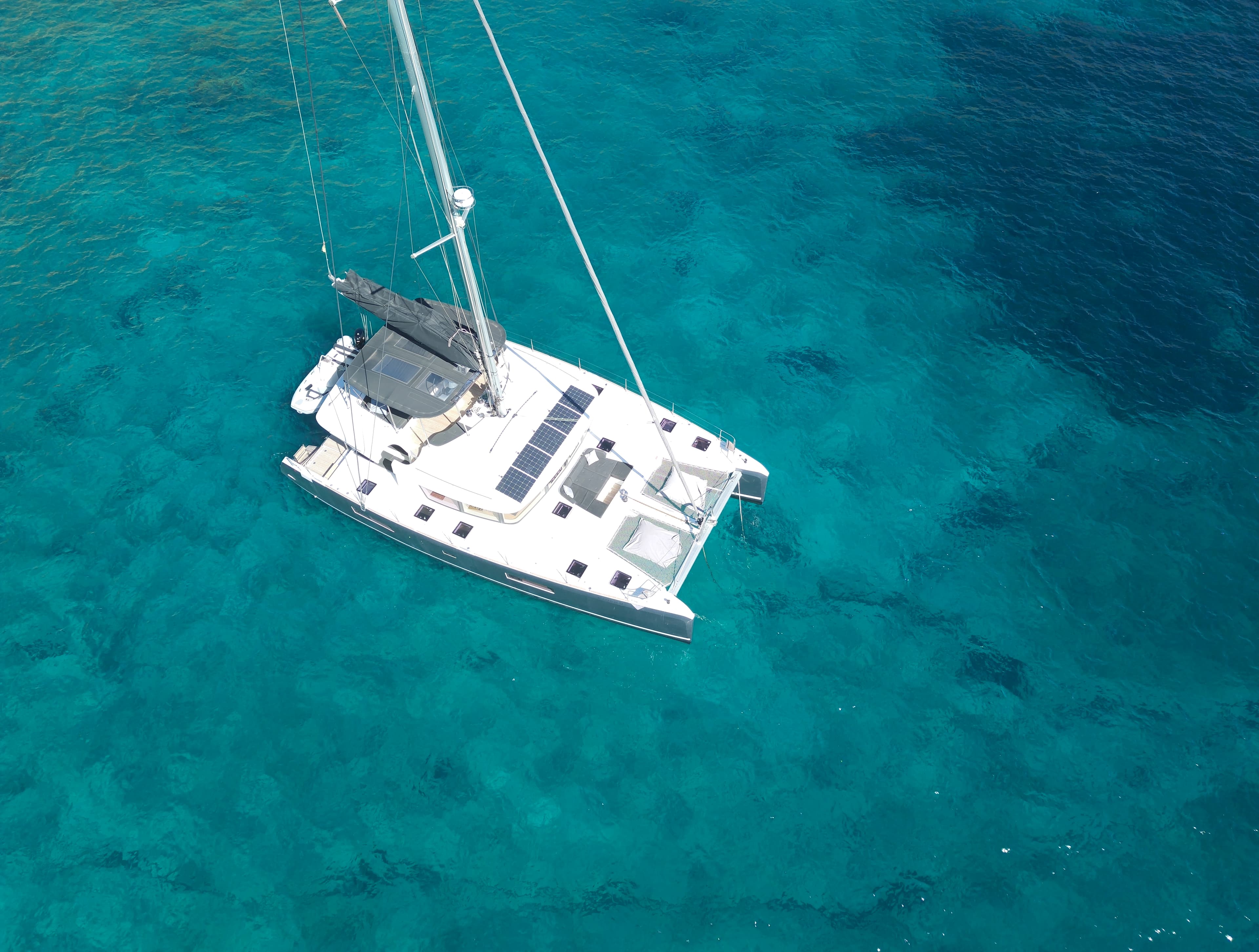 Lagoon 52 - photo 27