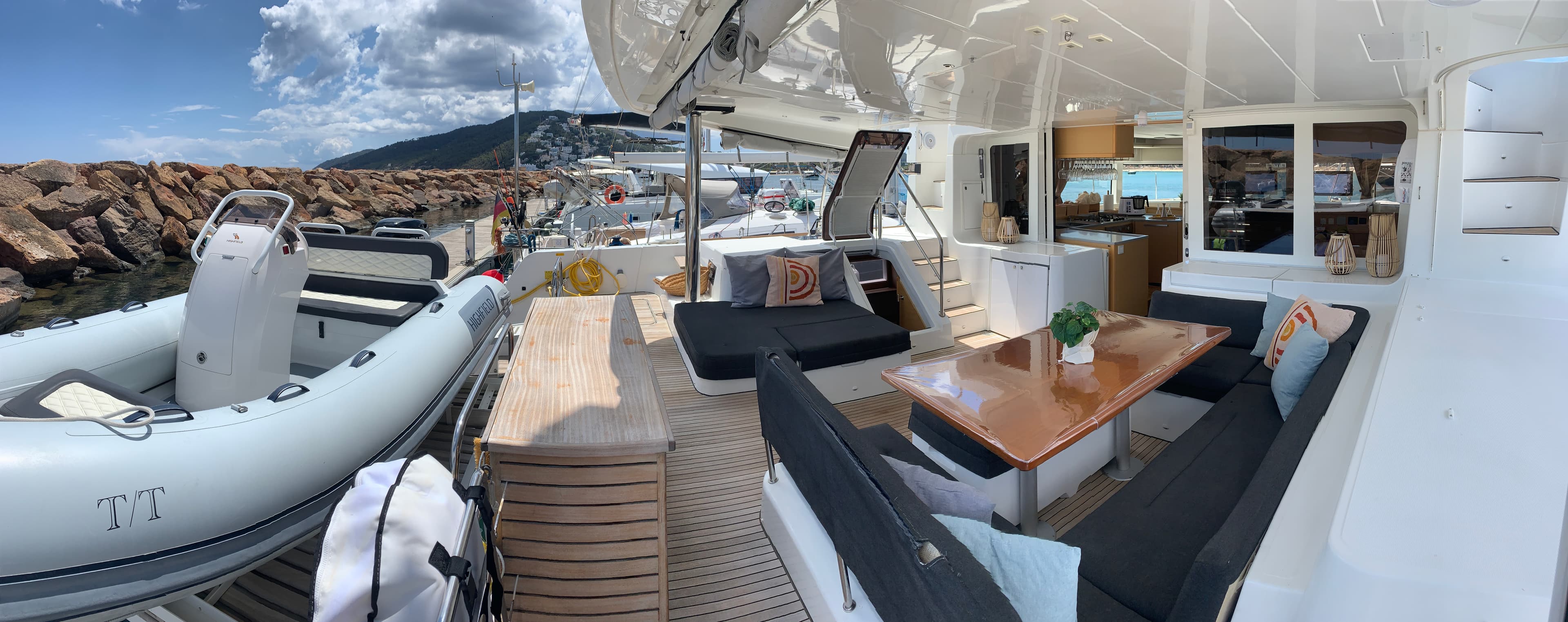 Lagoon 52 - photo 35