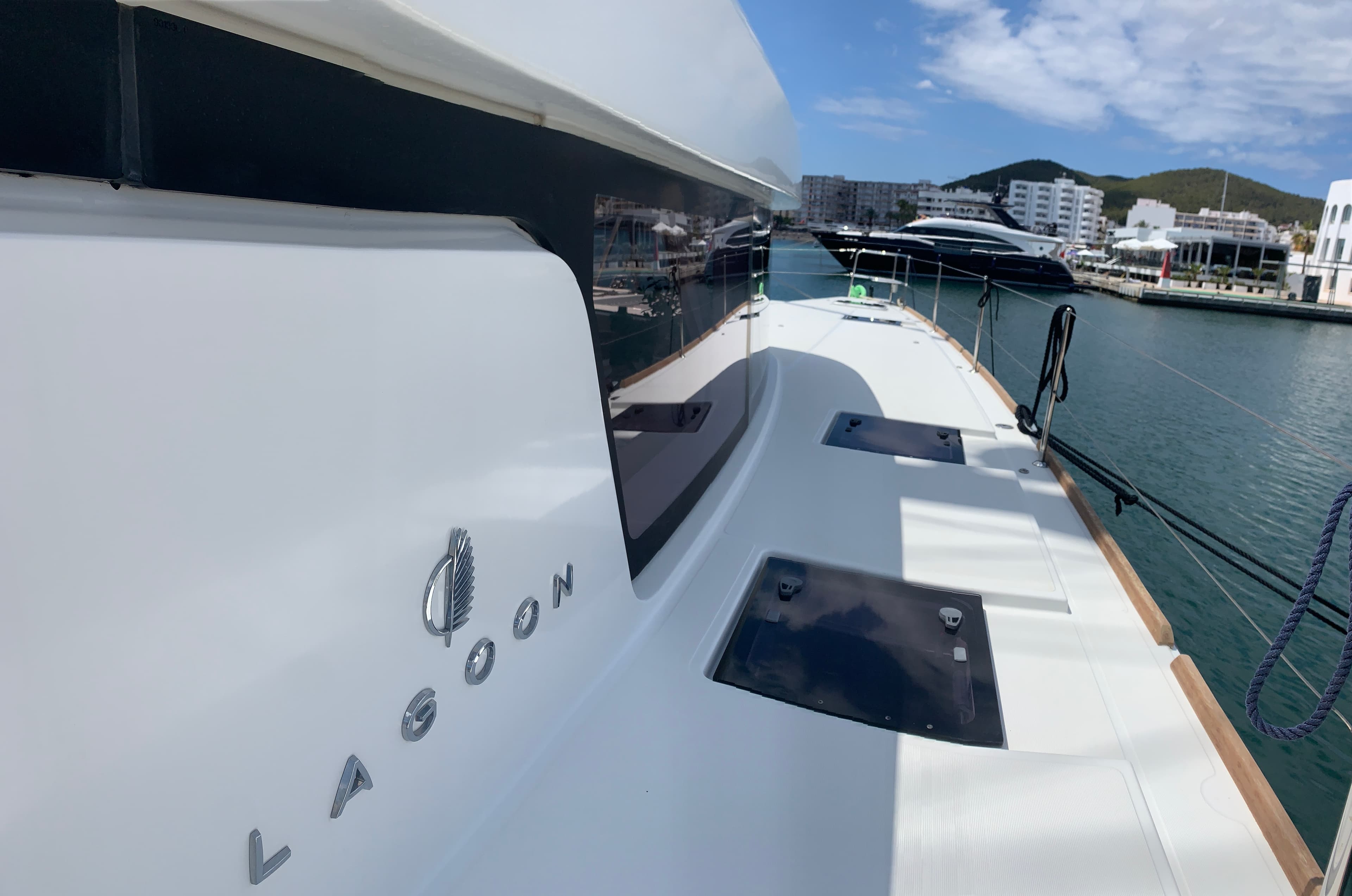 Lagoon 52 - photo 13