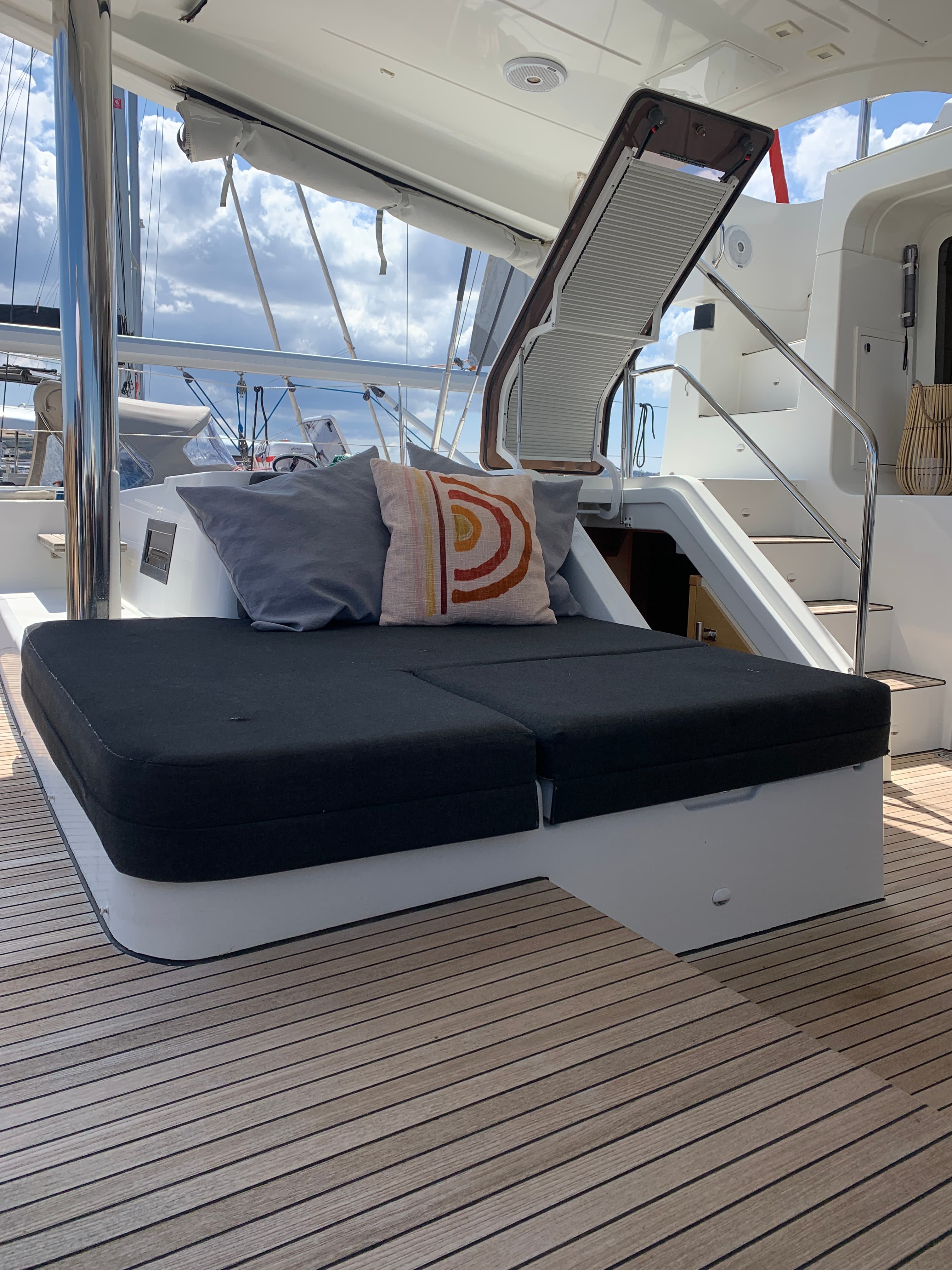 Lagoon 52 - photo 58