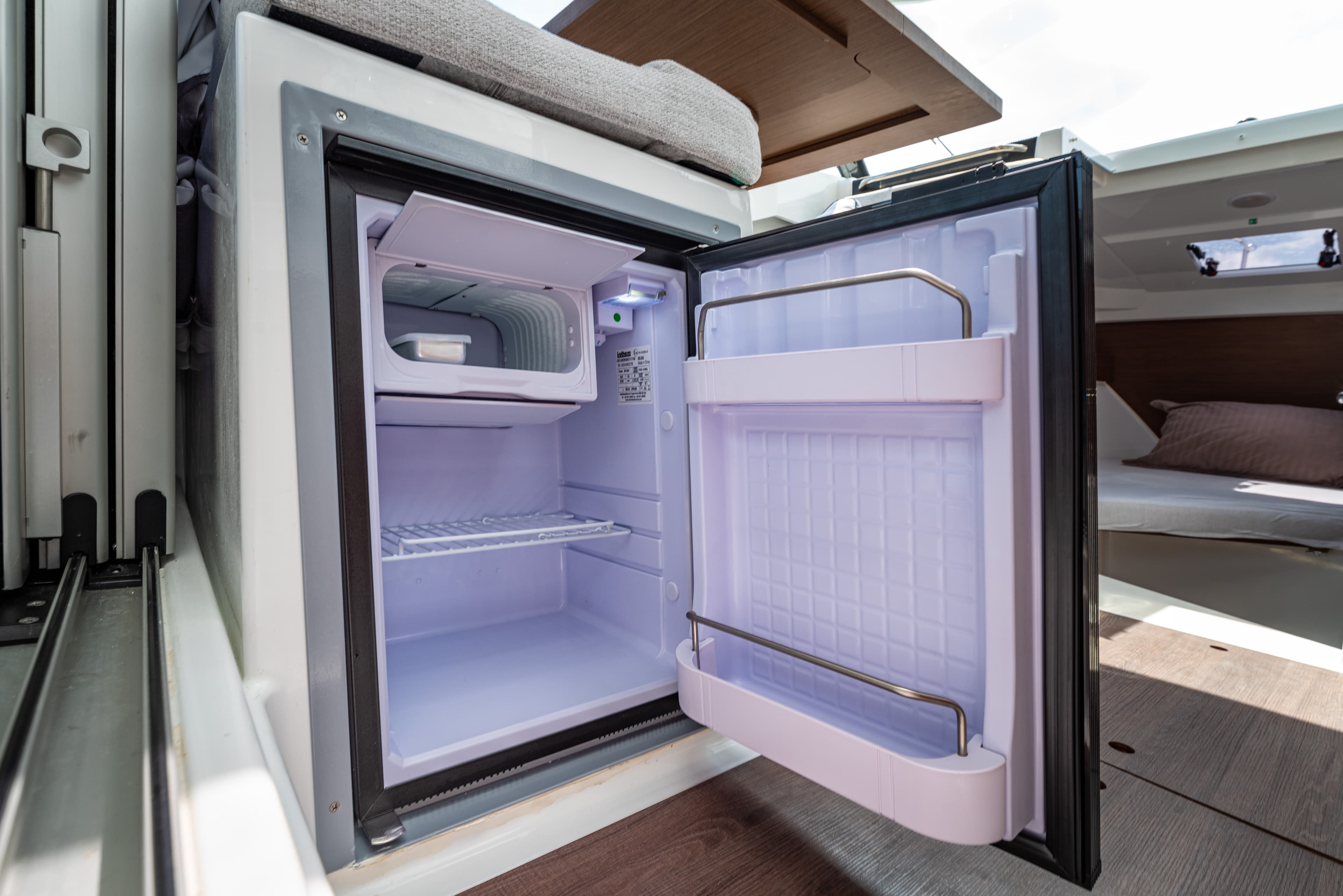 Merry Fisher 795 - photo 36