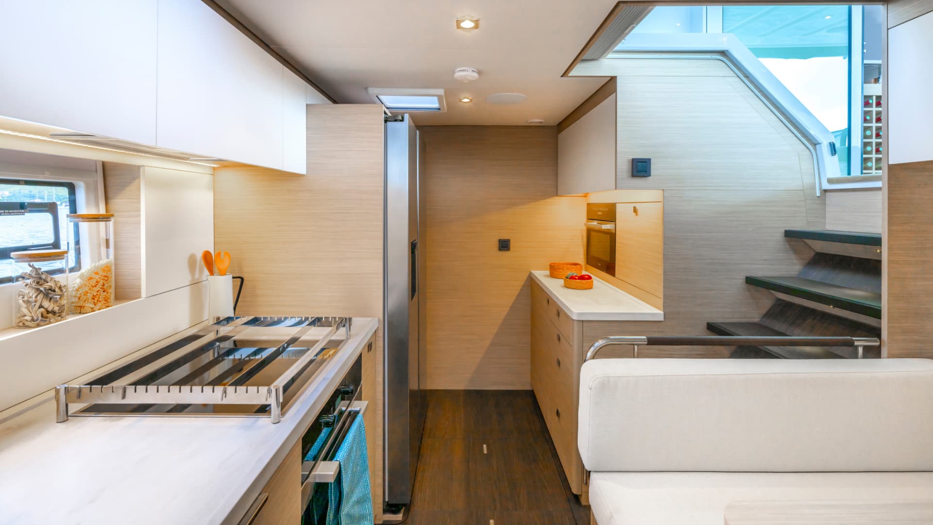 Lagoon 60 - photo 21