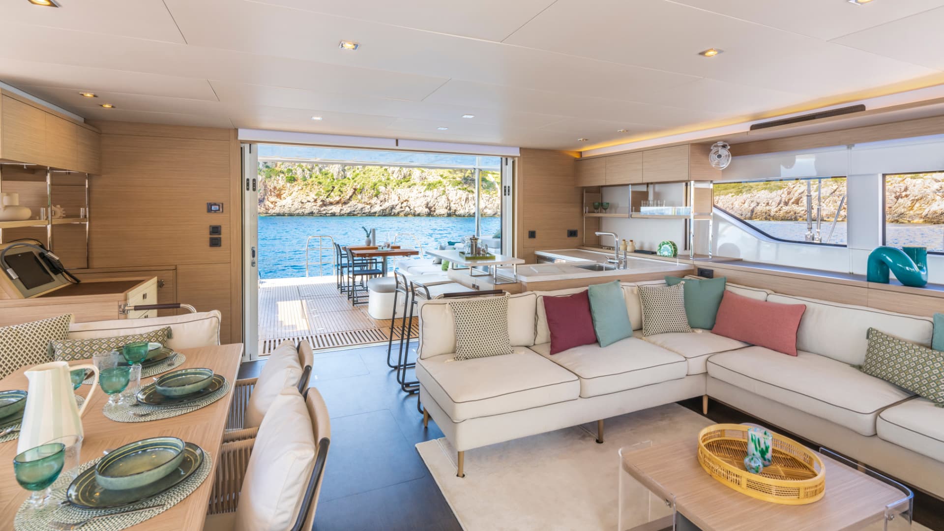 Lagoon 60 - photo 13