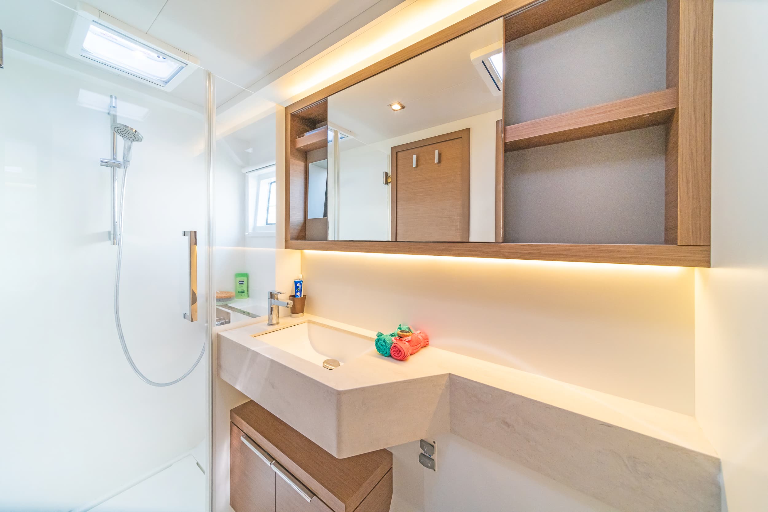 Lagoon 50 - photo 11