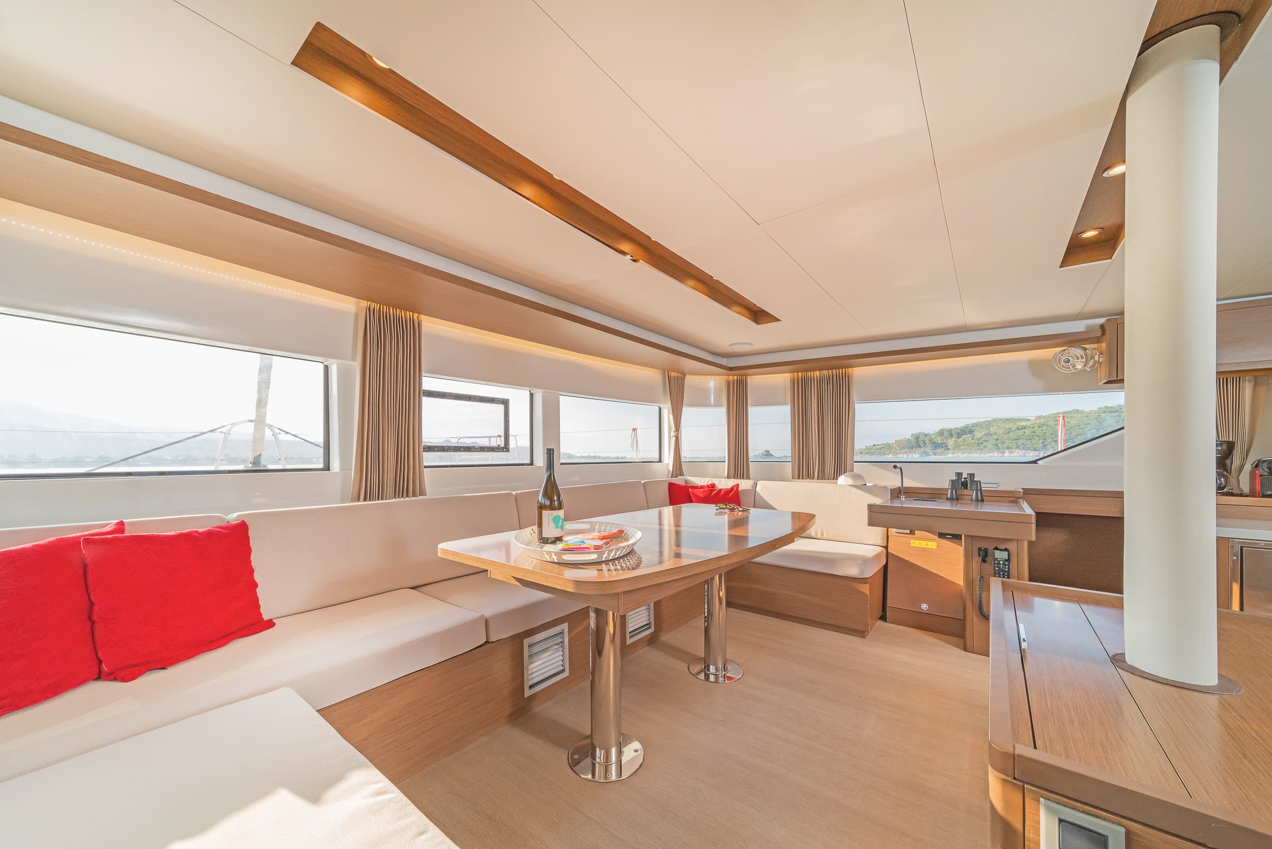 Lagoon 50 - photo 13