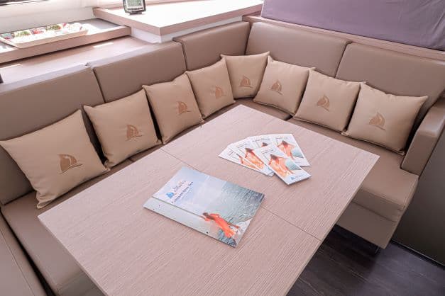 Astréa 42 - photo 11