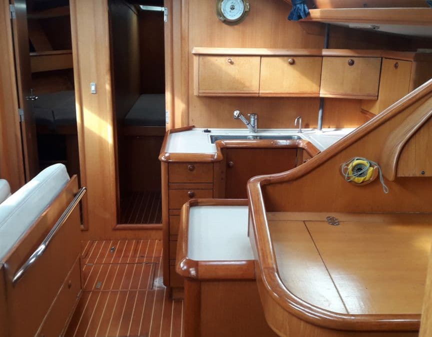 Sun Odyssey 52.2 - photo 12