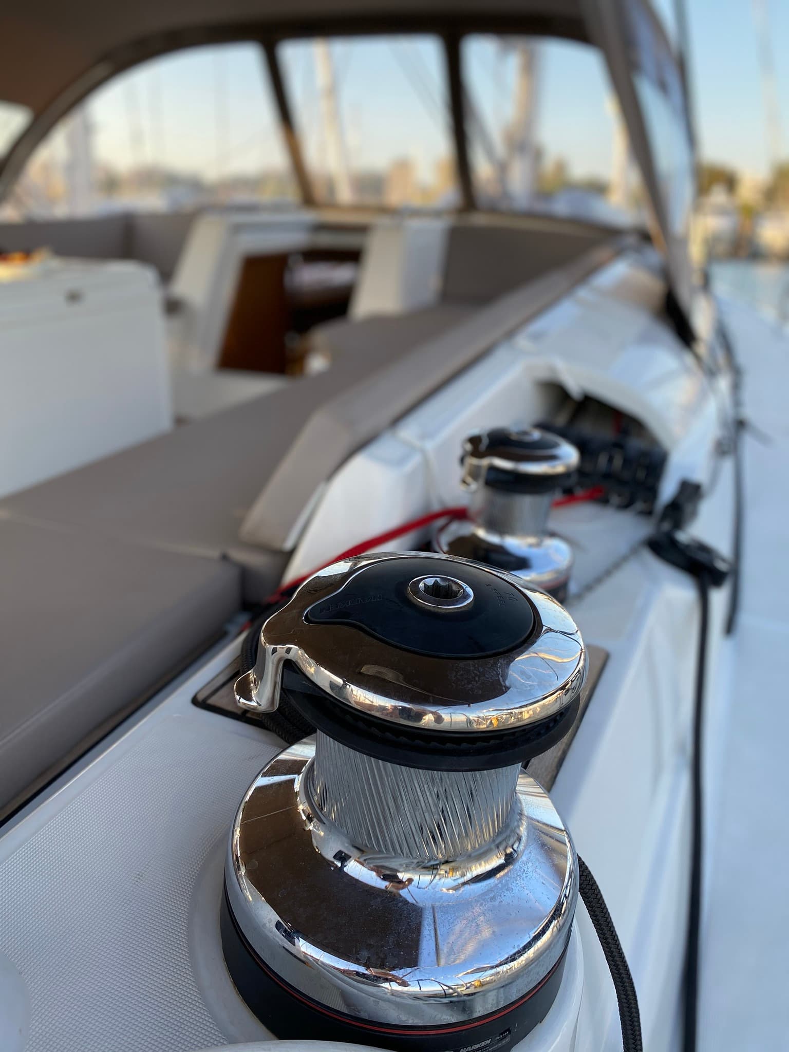 Jeanneau 54 - photo 10