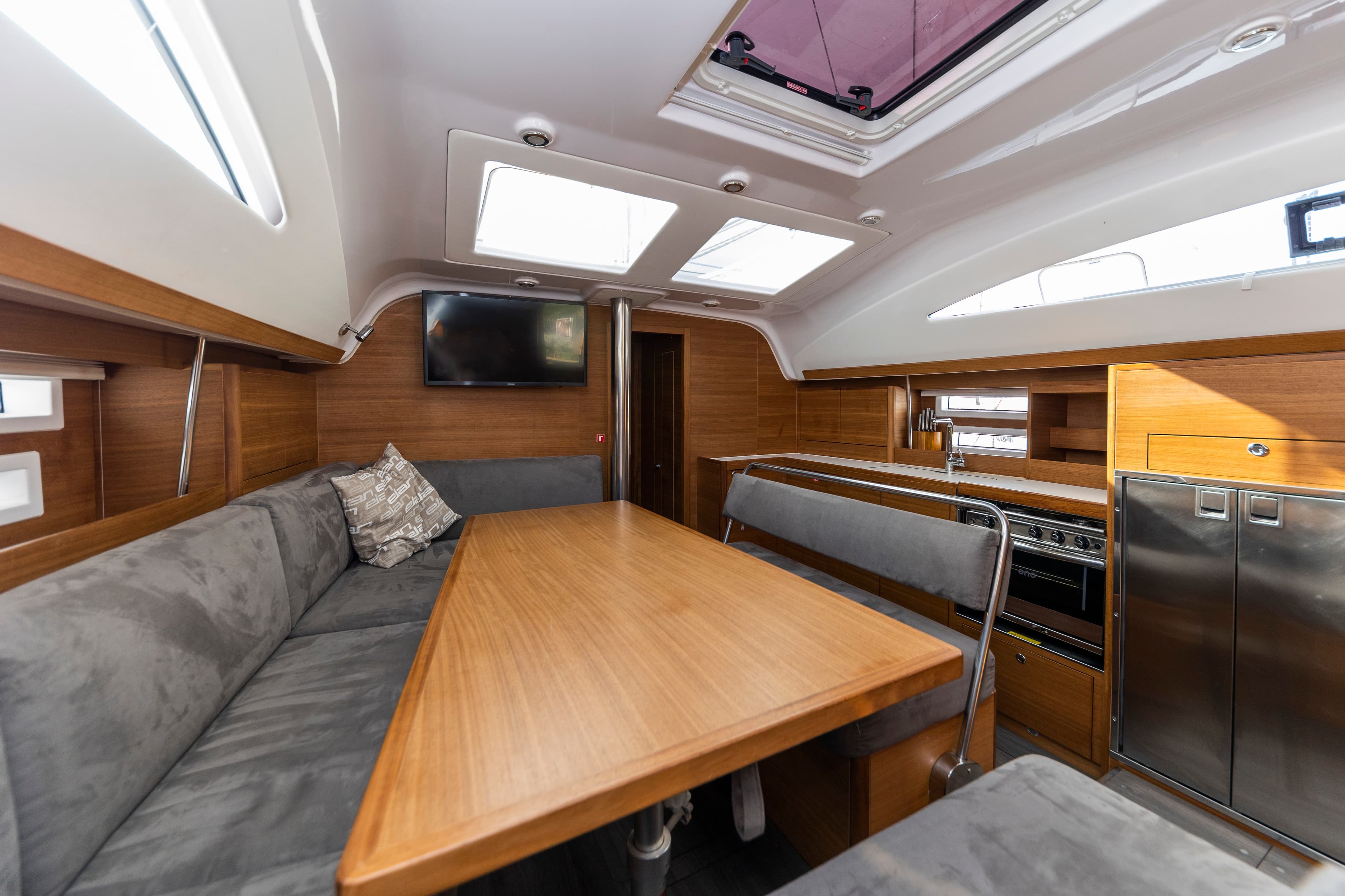 Elan Impression 45.1 - photo 21