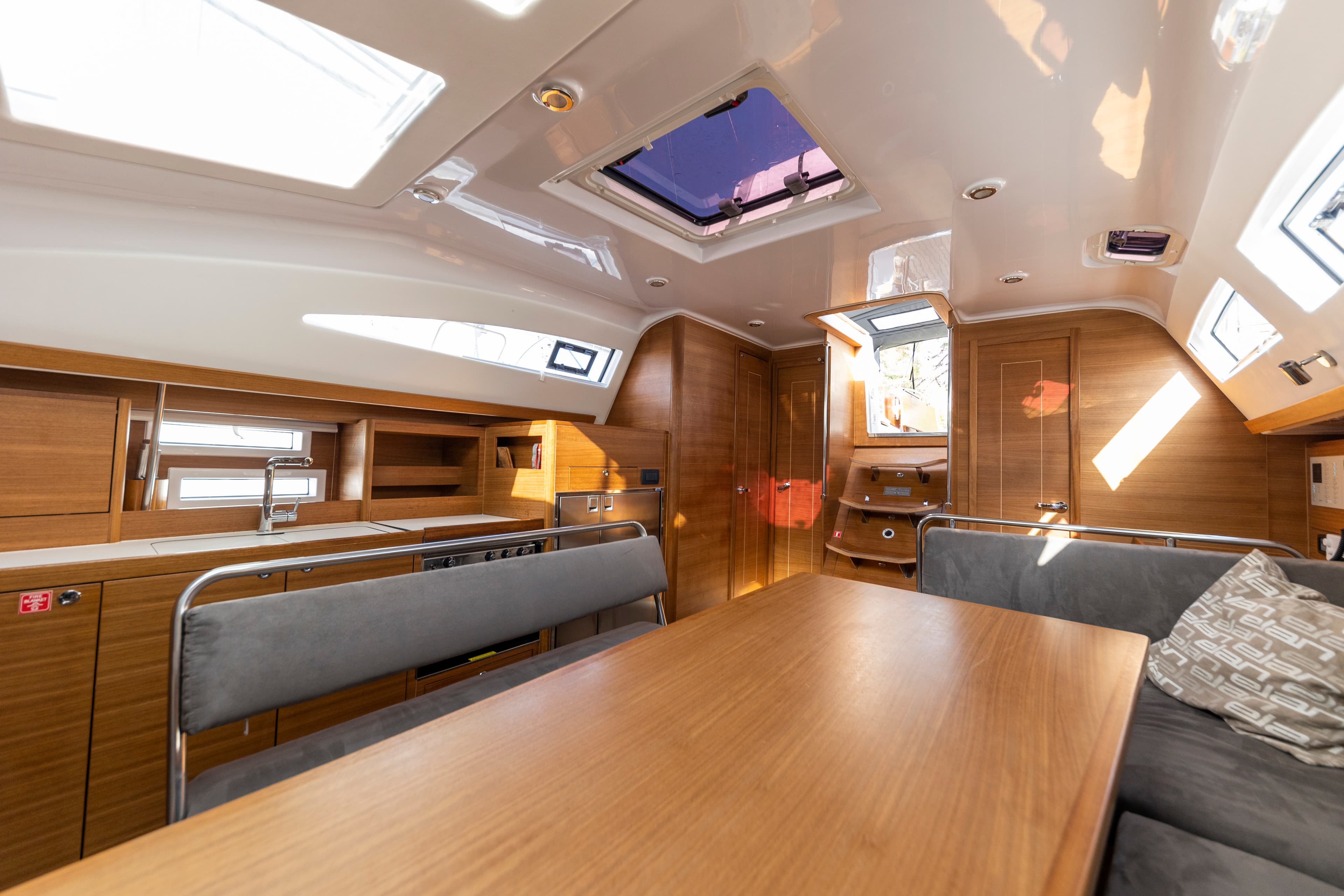 Elan Impression 45.1 - photo 5