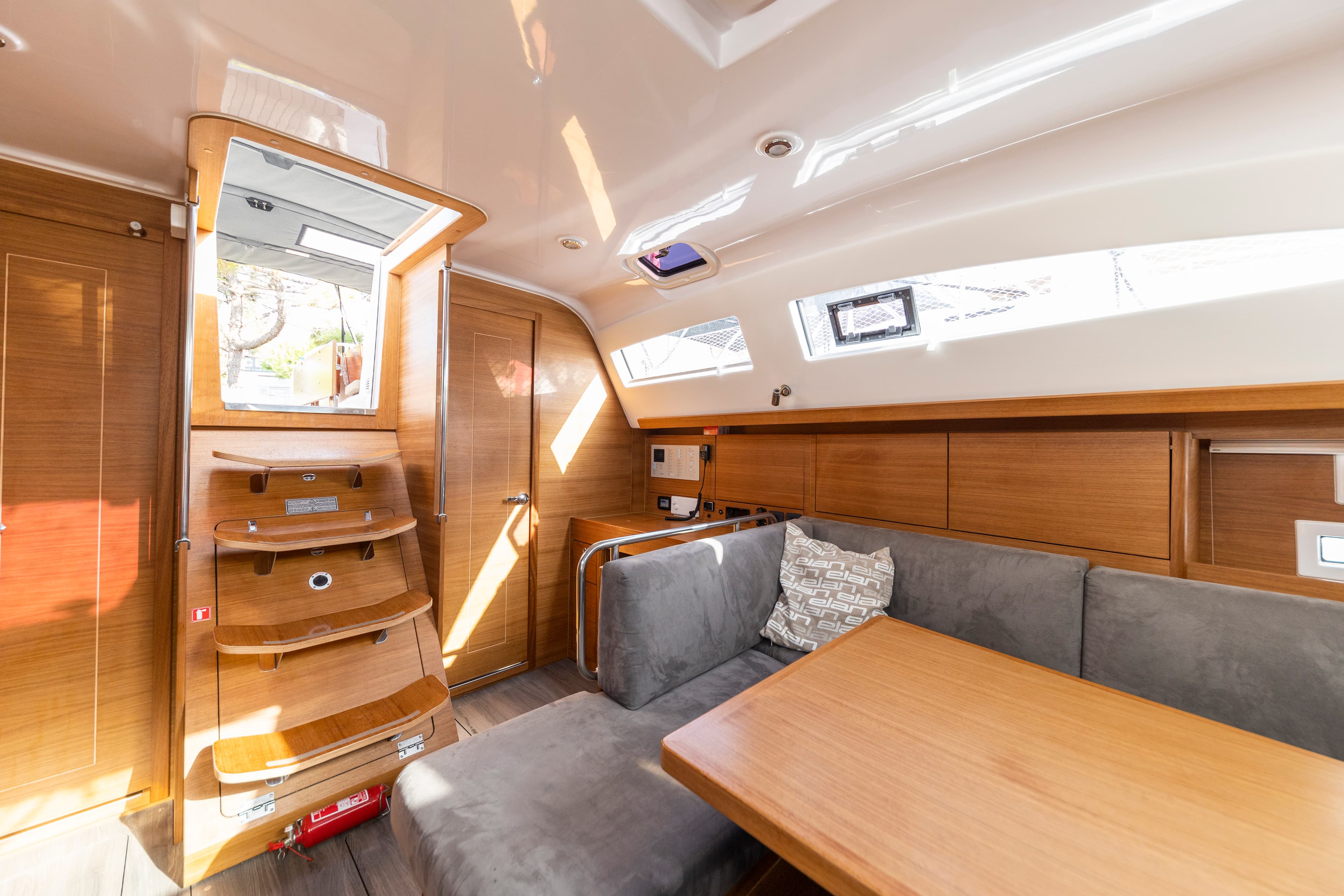 Elan Impression 45.1 - photo 13