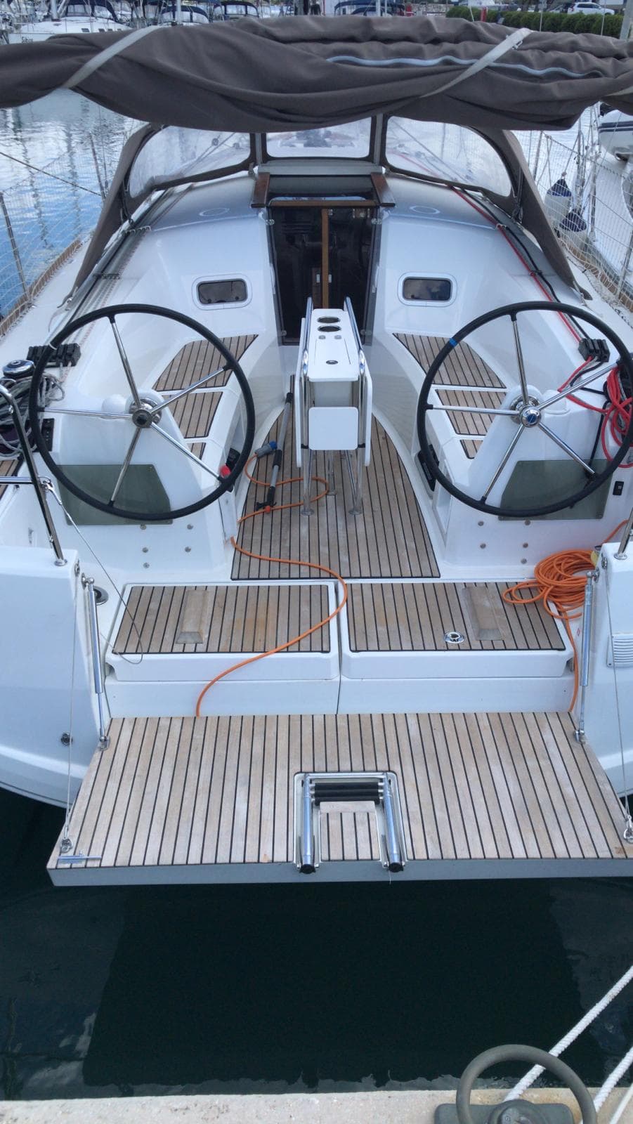 Sun Odyssey 349 - photo 6