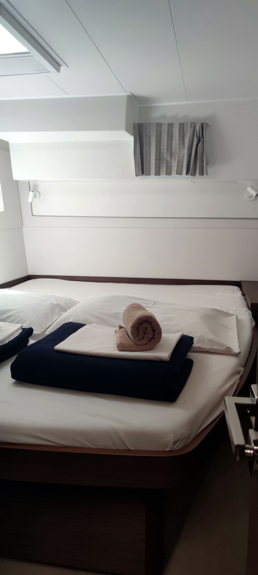 Lagoon 40 - photo 29