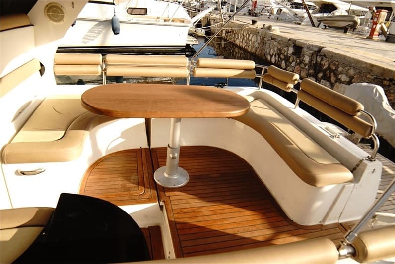 Mostro Cabin 9 - photo 4