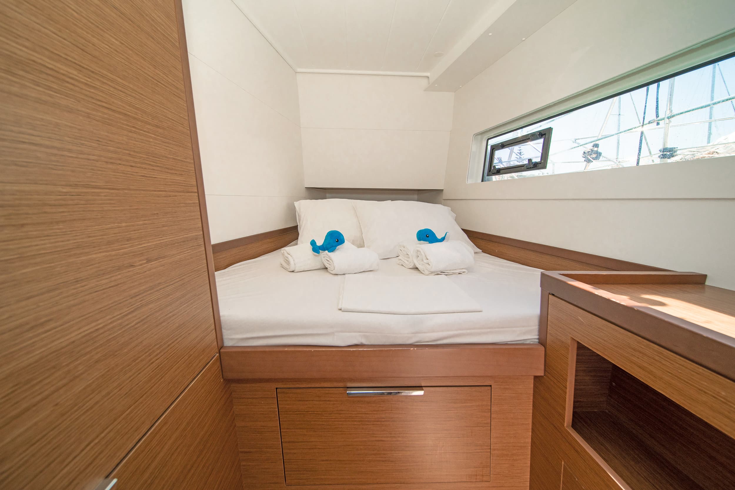 Lagoon 40 - photo 19