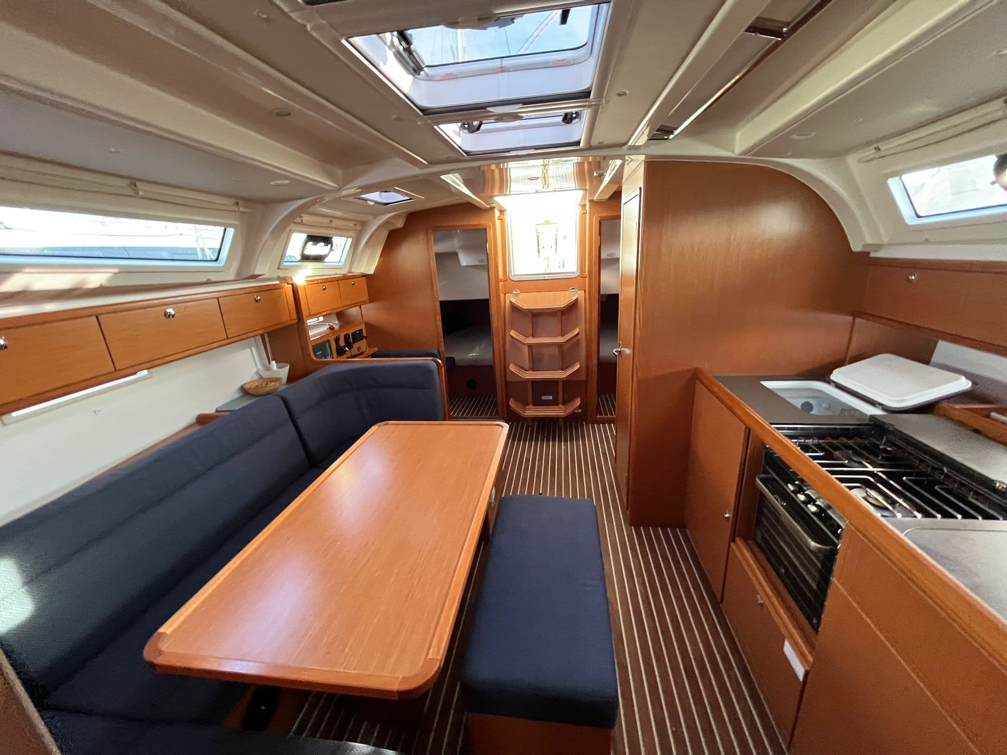 Bavaria Cruiser 41 - photo 8