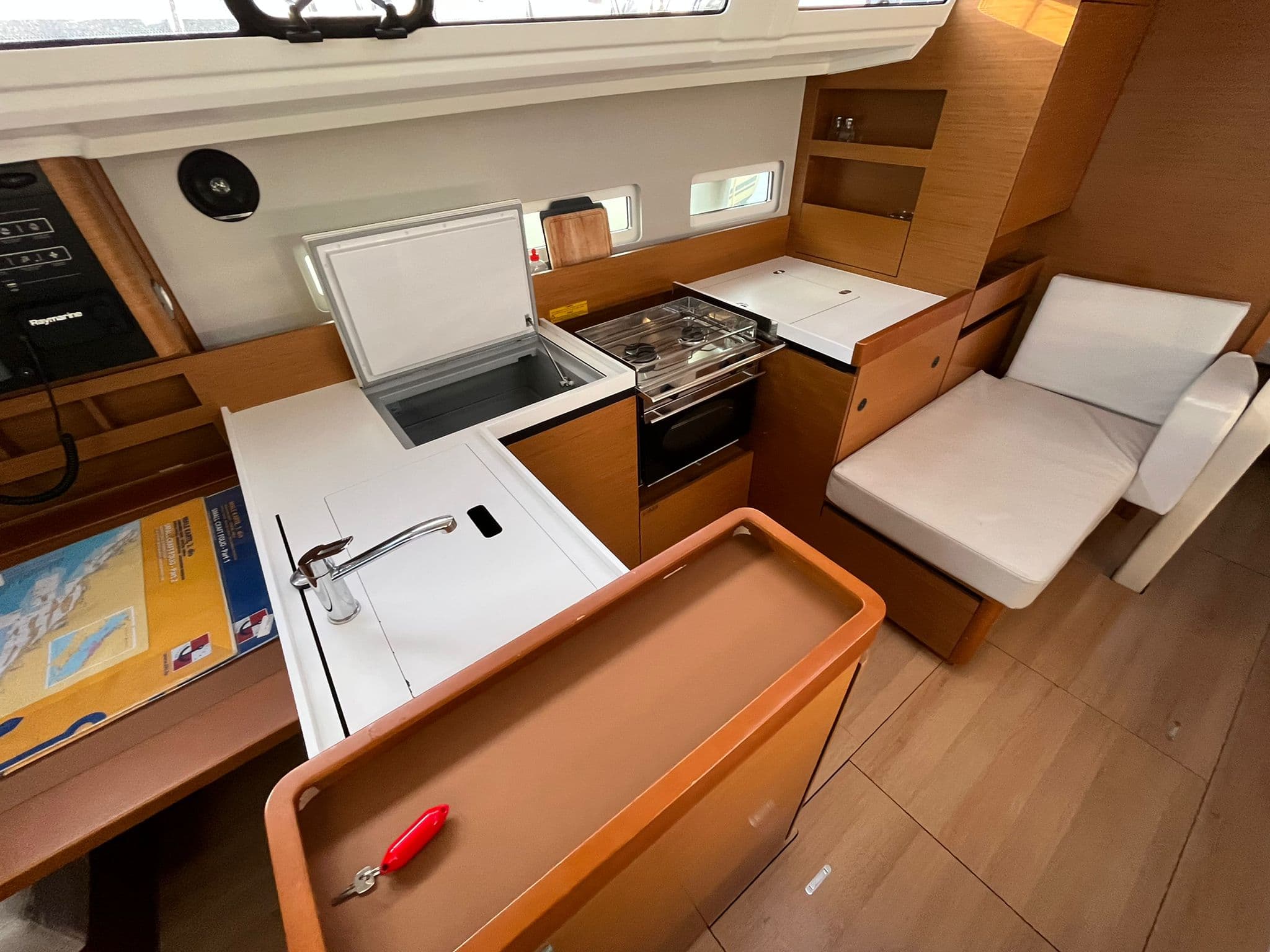 Sun Odyssey 410 - photo 14