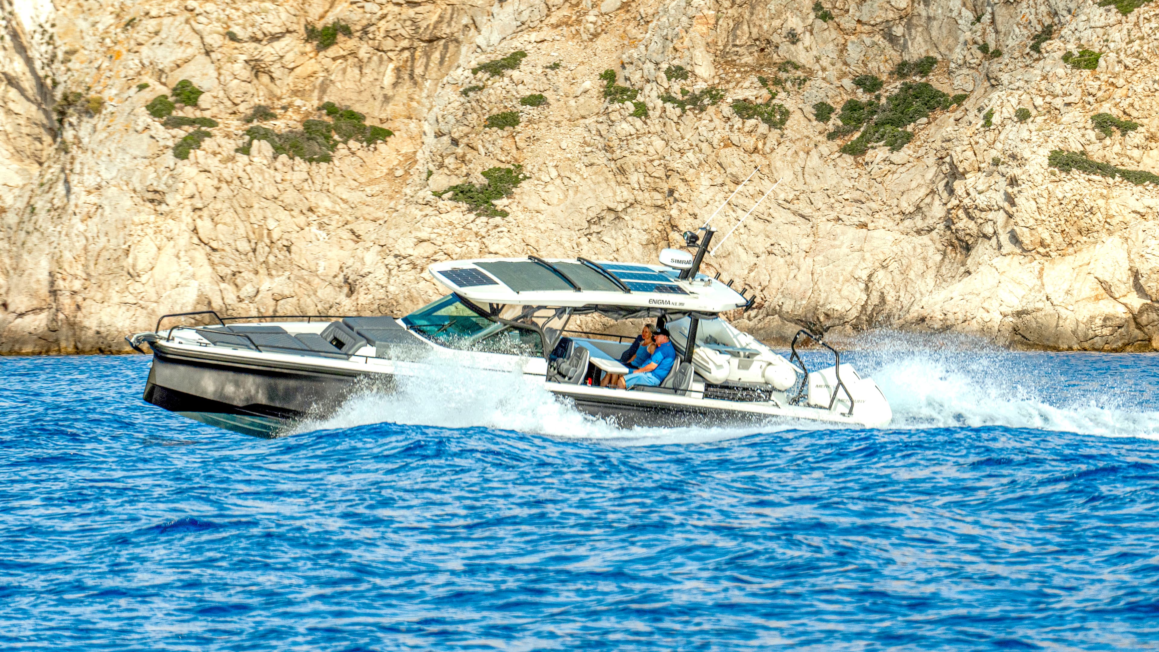 Axopar 37  Sun Top - photo 8