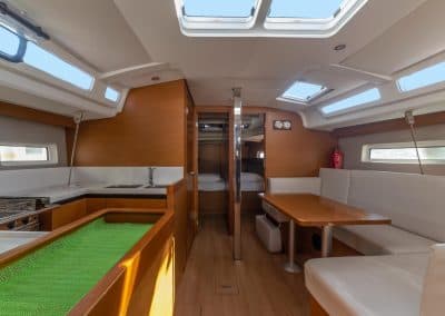 Sun Odyssey 440 - photo 4