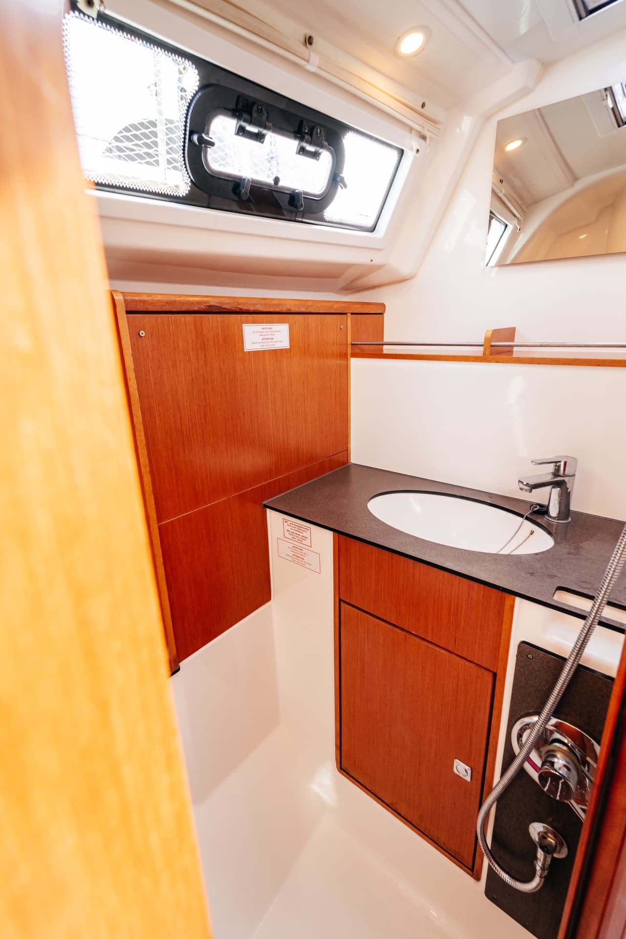 Bavaria Cruiser 37 - photo 11