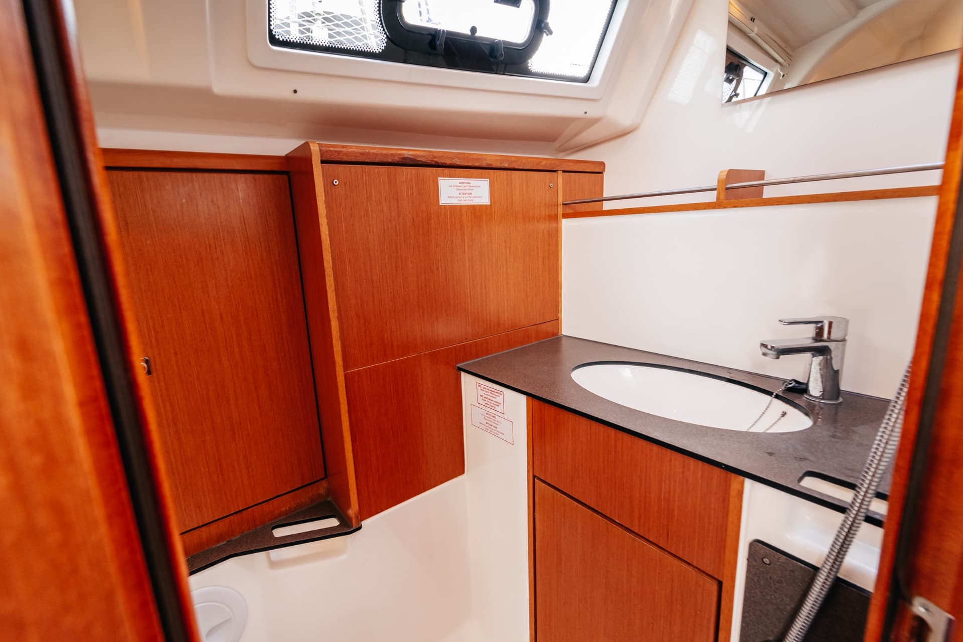 Bavaria Cruiser 37 - photo 14