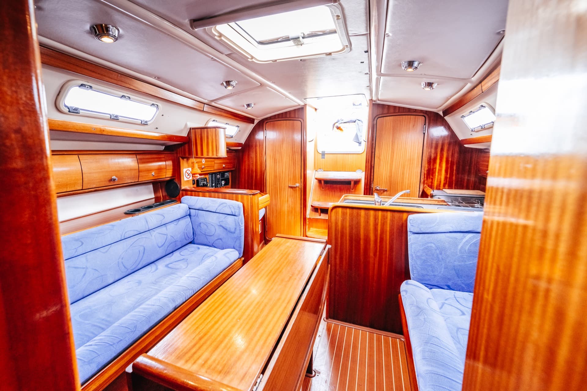 Bavaria 36 Cruiser - photo 5