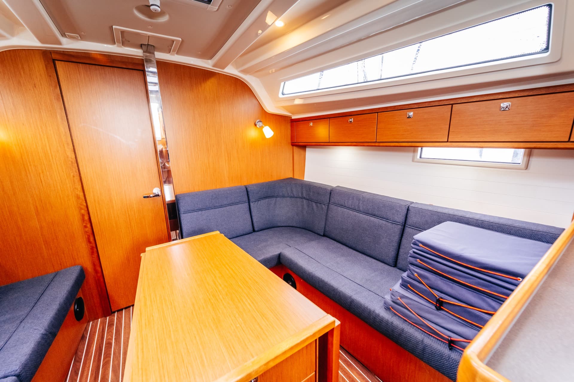 Bavaria Cruiser 37 - photo 13