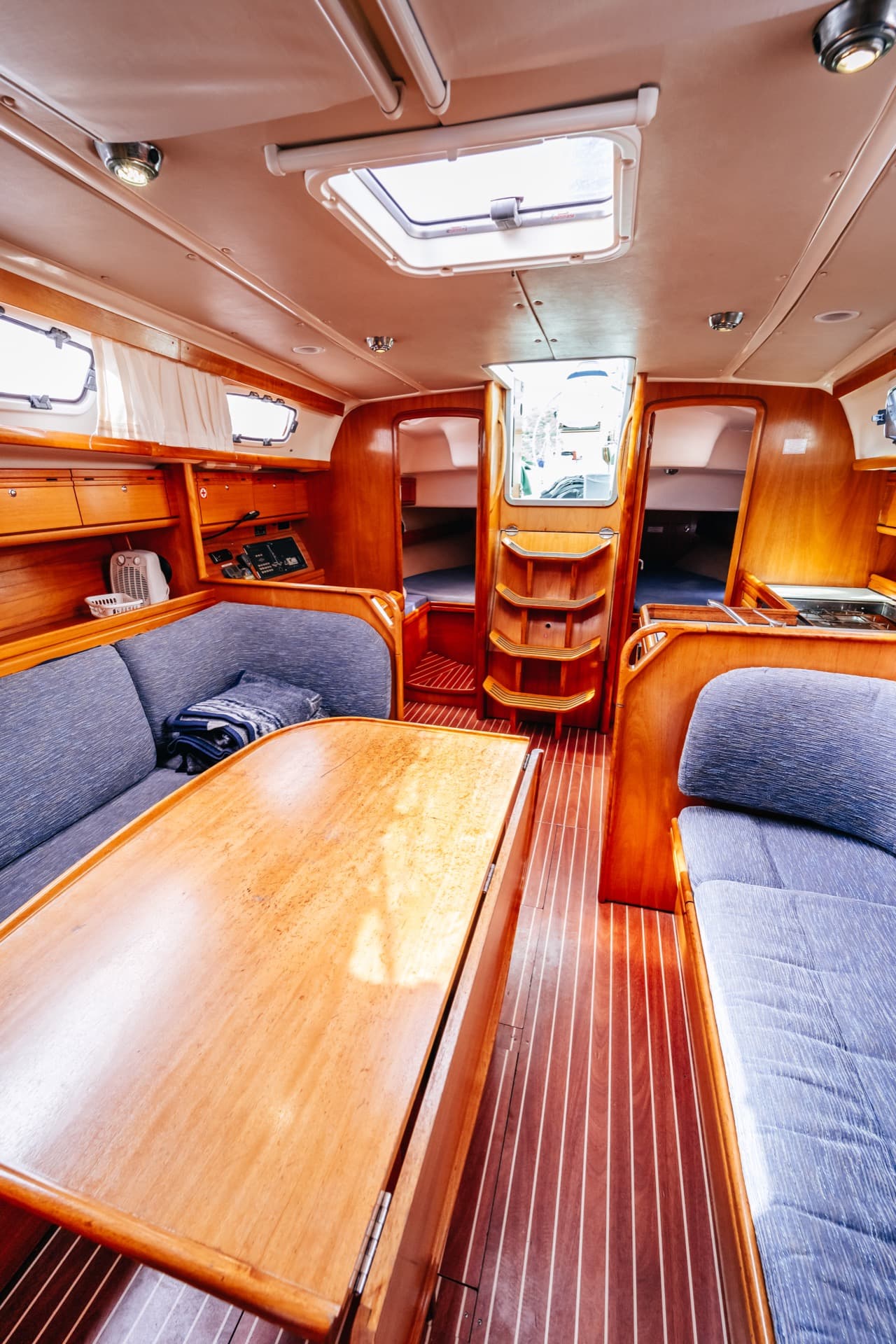 Bavaria 38 Cruiser - photo 16