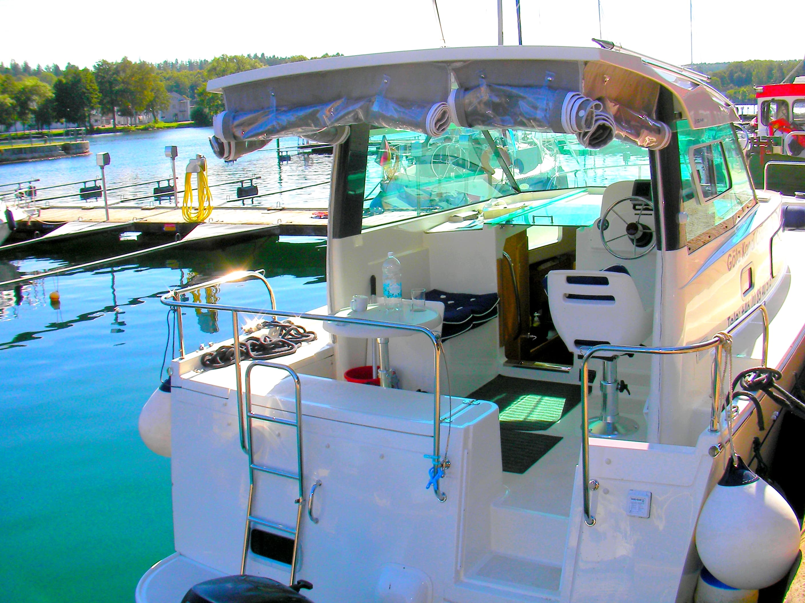 Delphia Escape 800 - photo 4