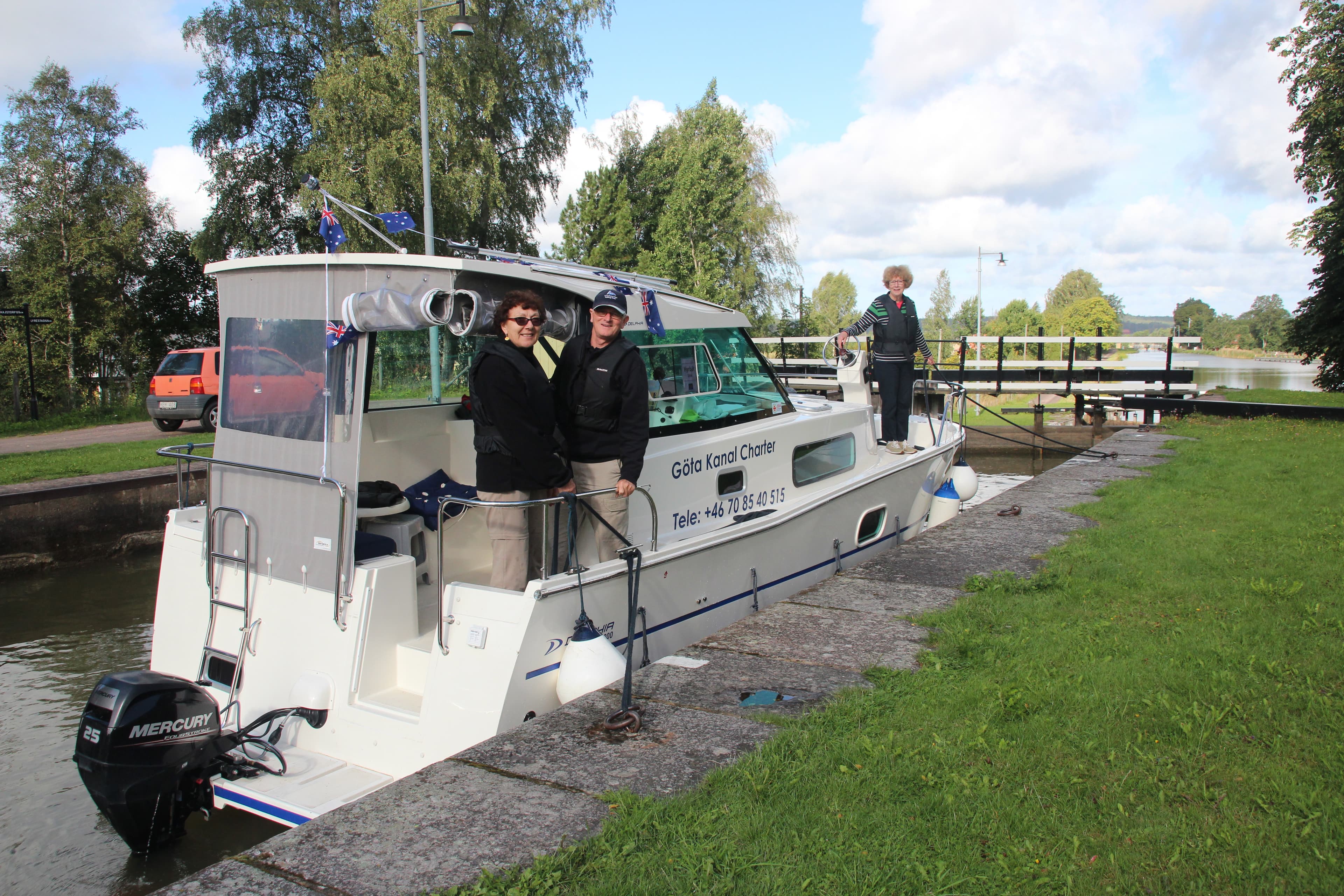 Delphia Escape 800 - photo 8