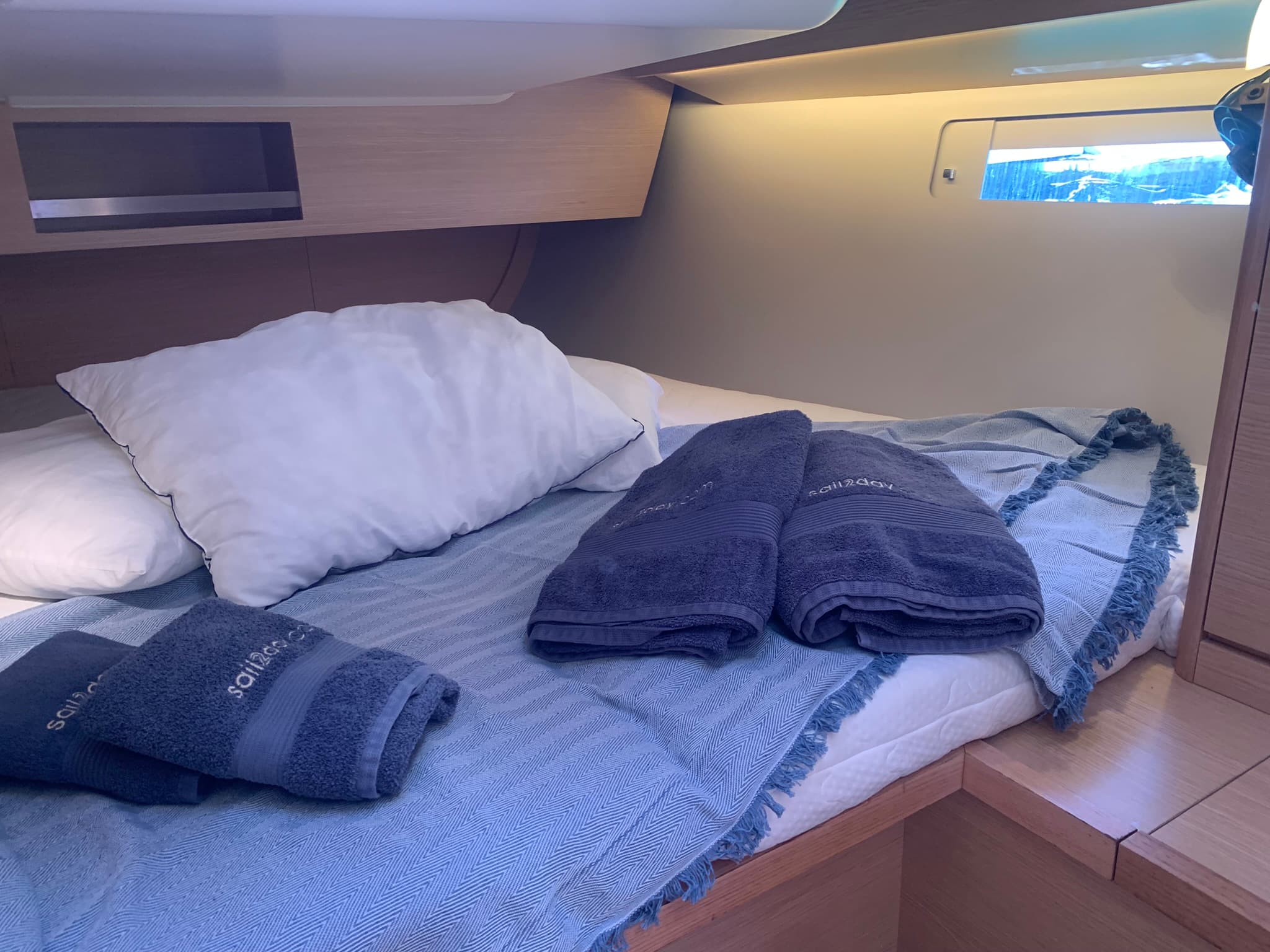 Dufour 430 - photo 18