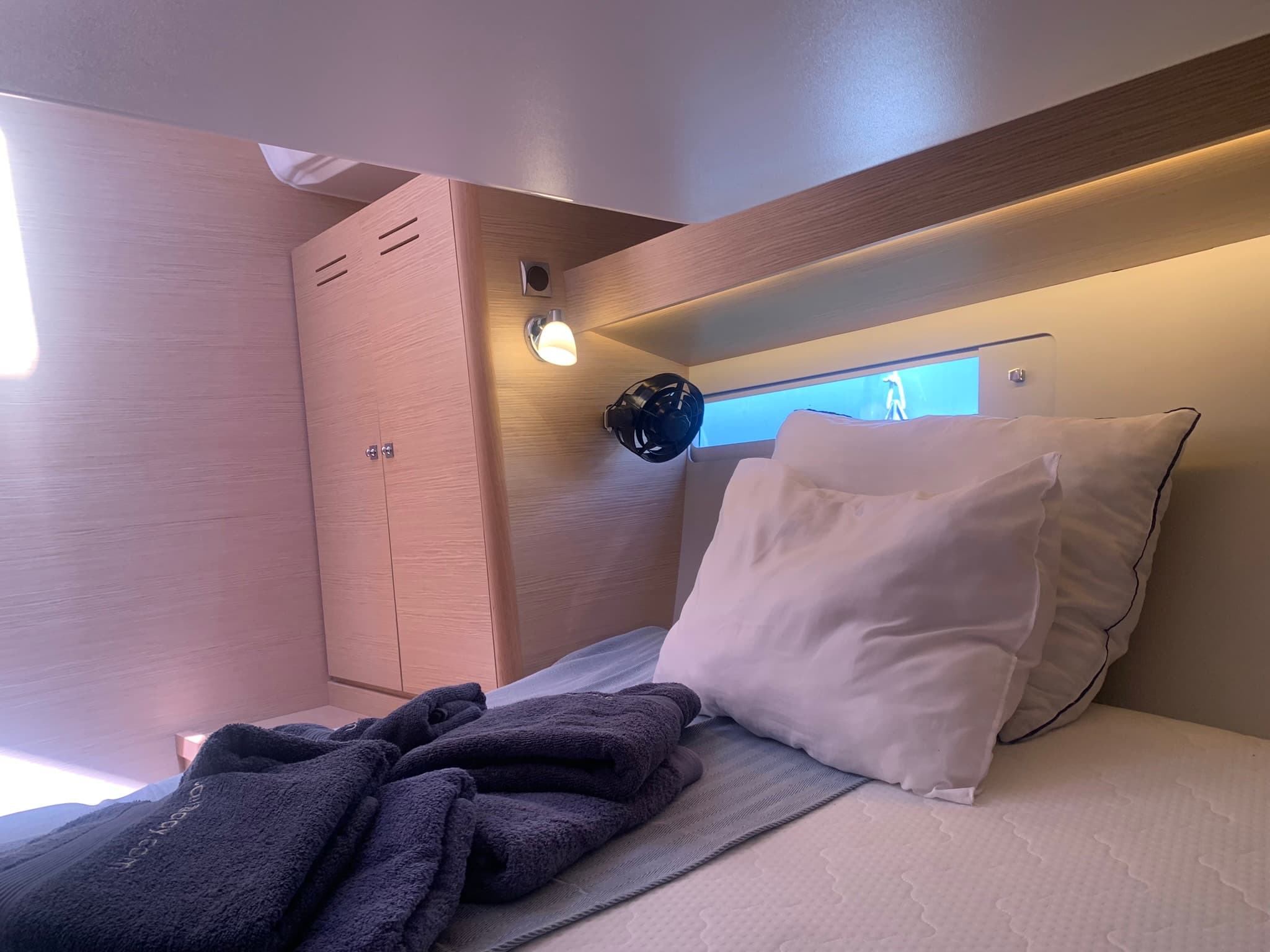 Dufour 430 - photo 20