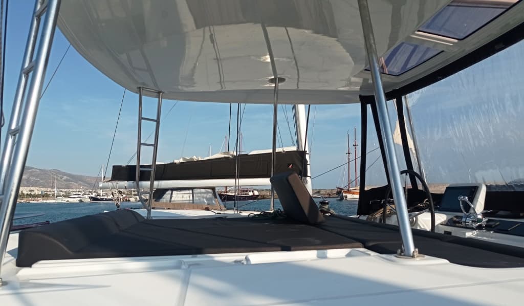 Lagoon 46  - photo 15