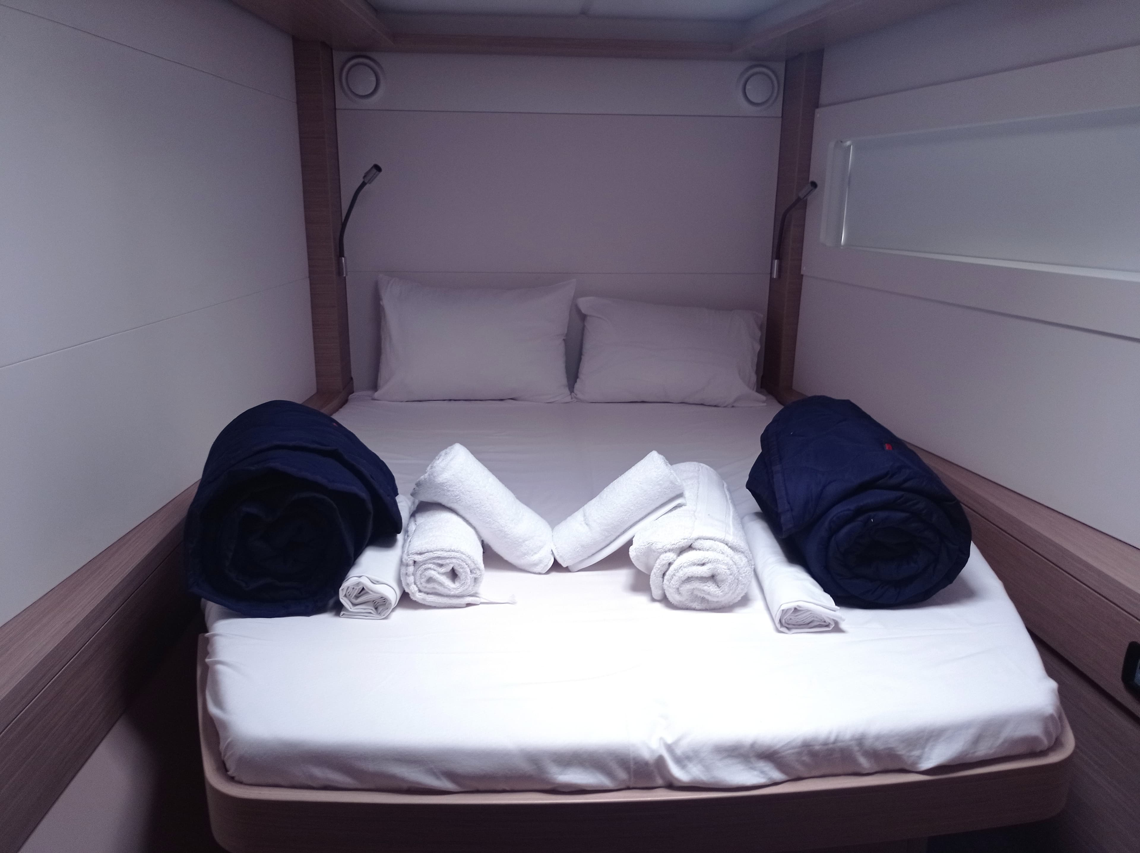 Lagoon 46  - photo 18