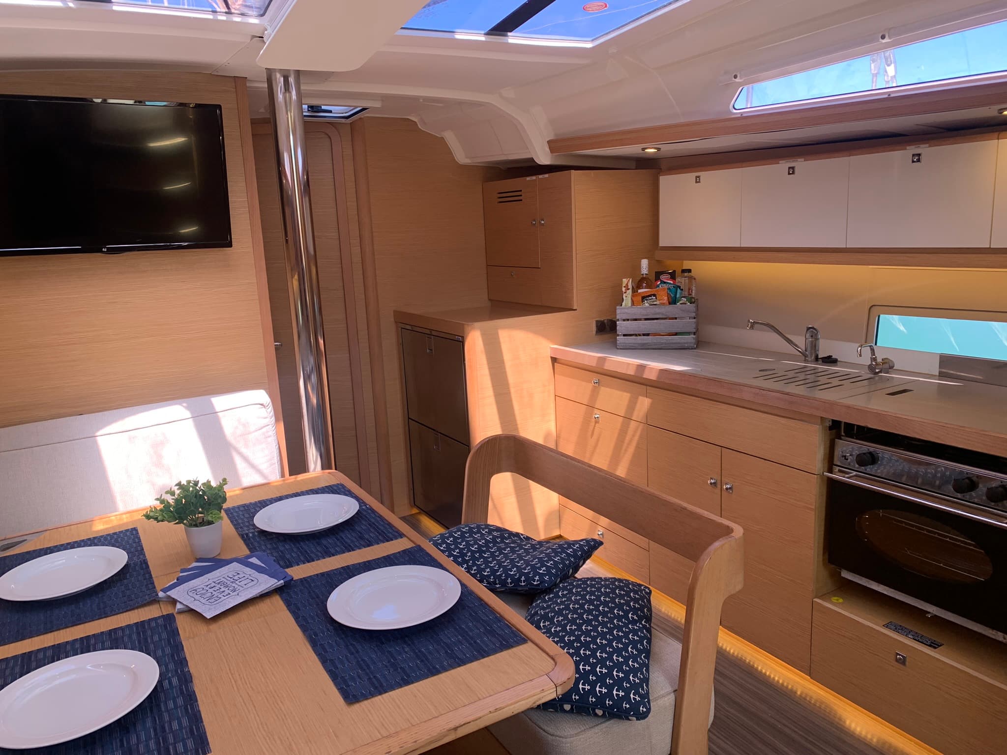 Dufour 430 - photo 8