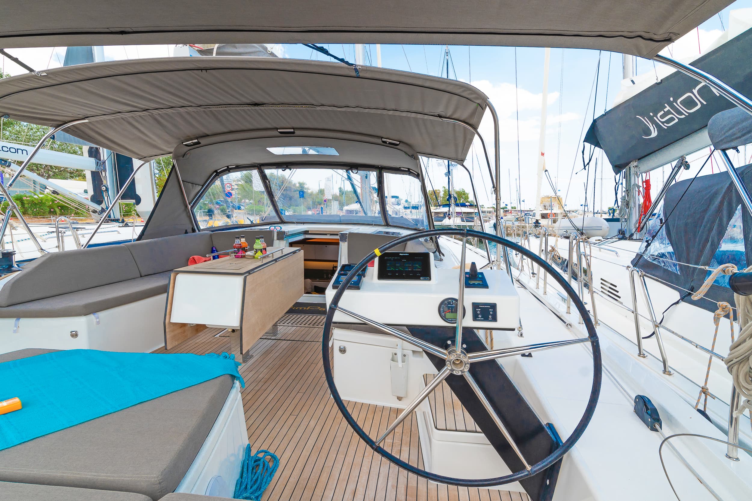 Dufour 530 - photo 7