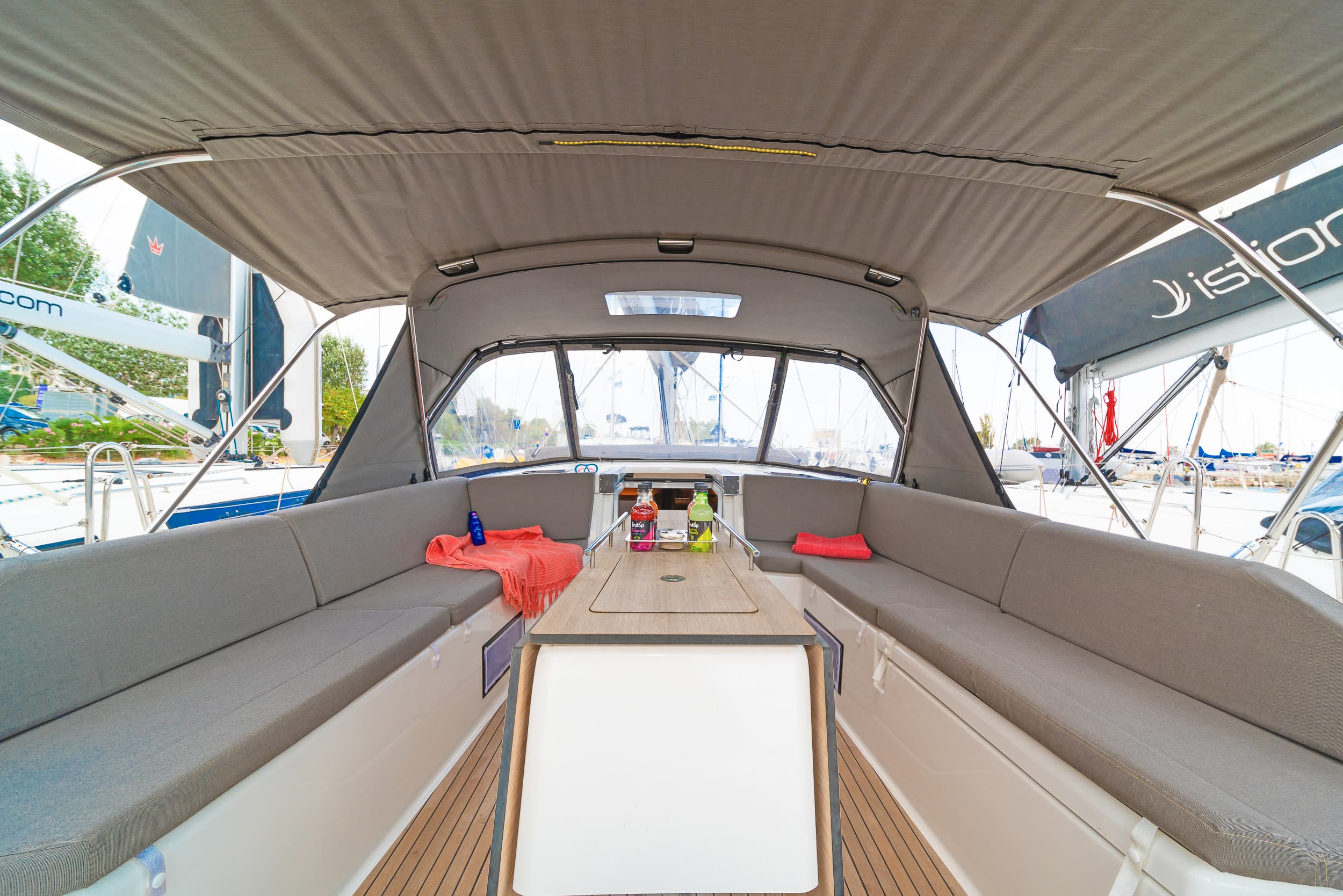 Dufour 530 - photo 6