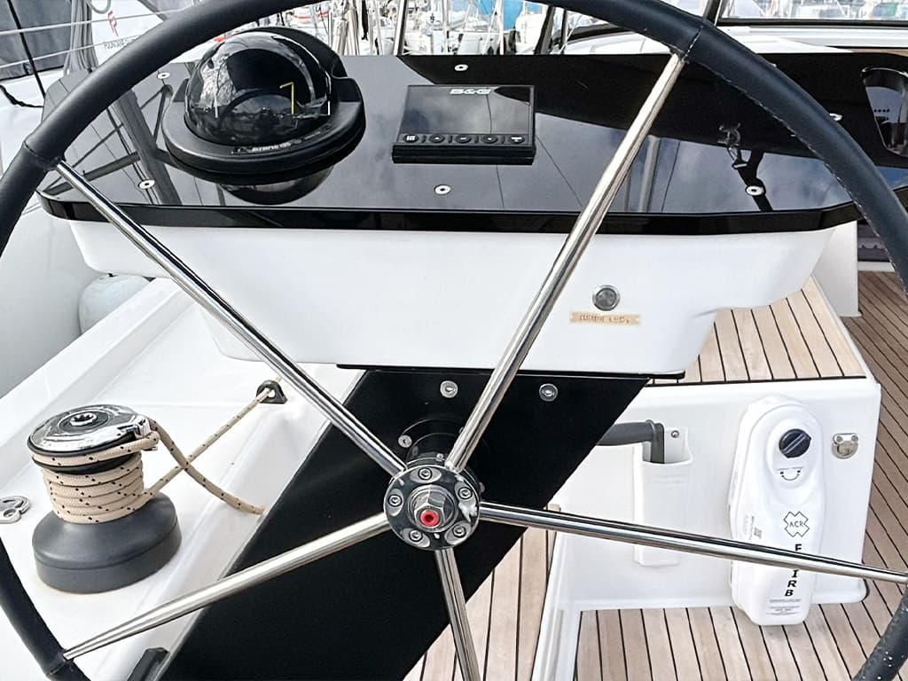 Dufour 470 - photo 12