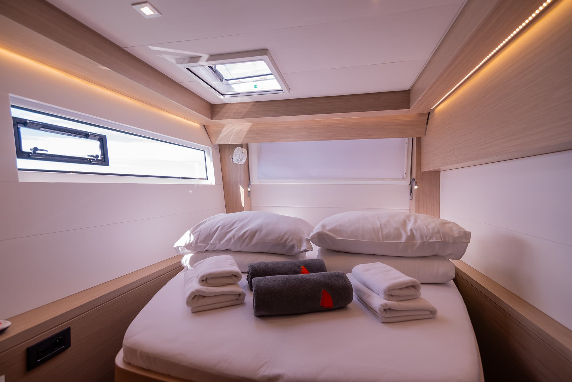 Lagoon 51 - photo 25