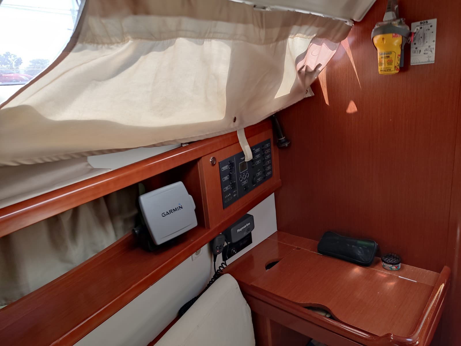 Oceanis 34 - photo 11