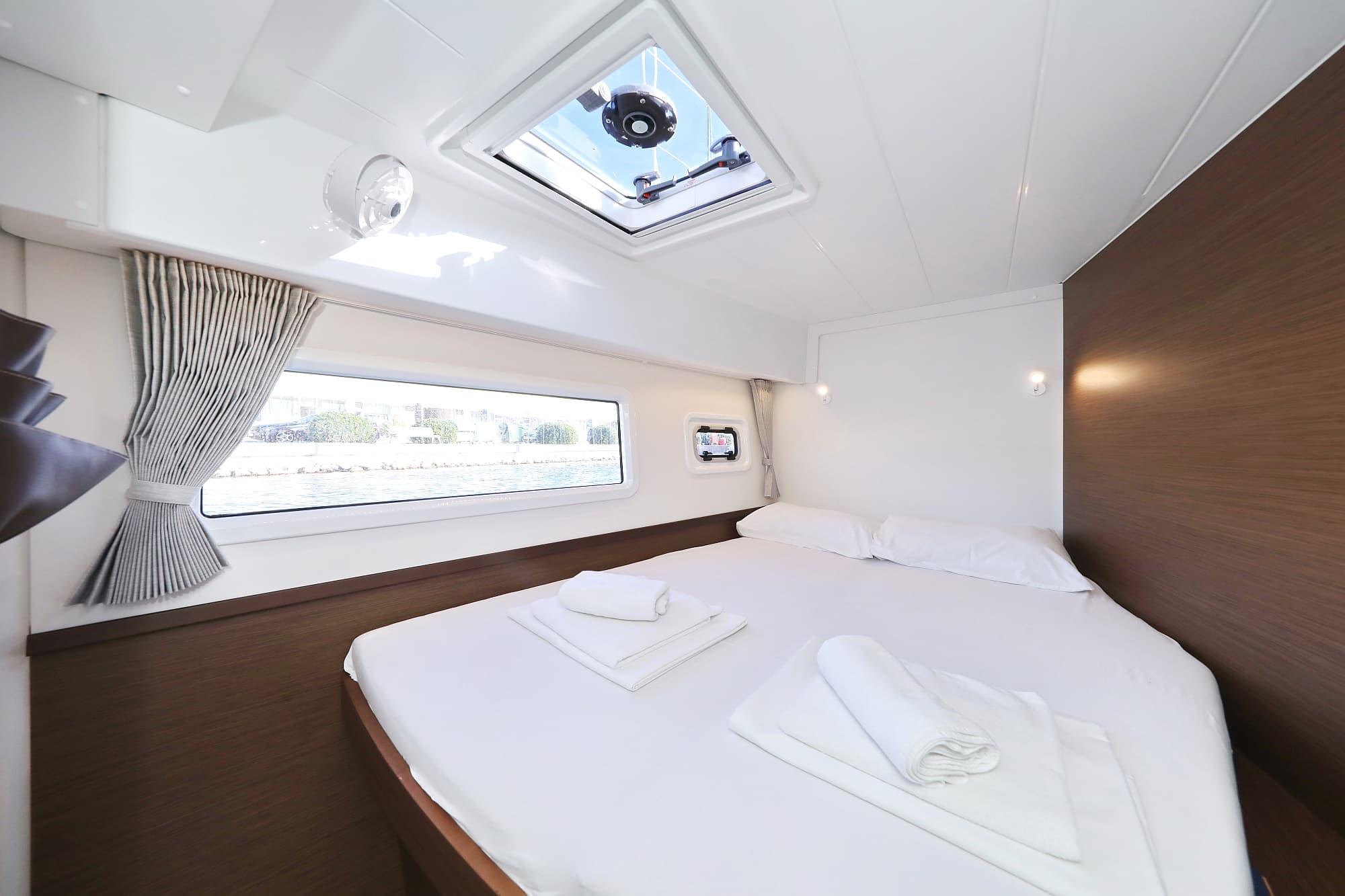 Lagoon 42 - photo 42